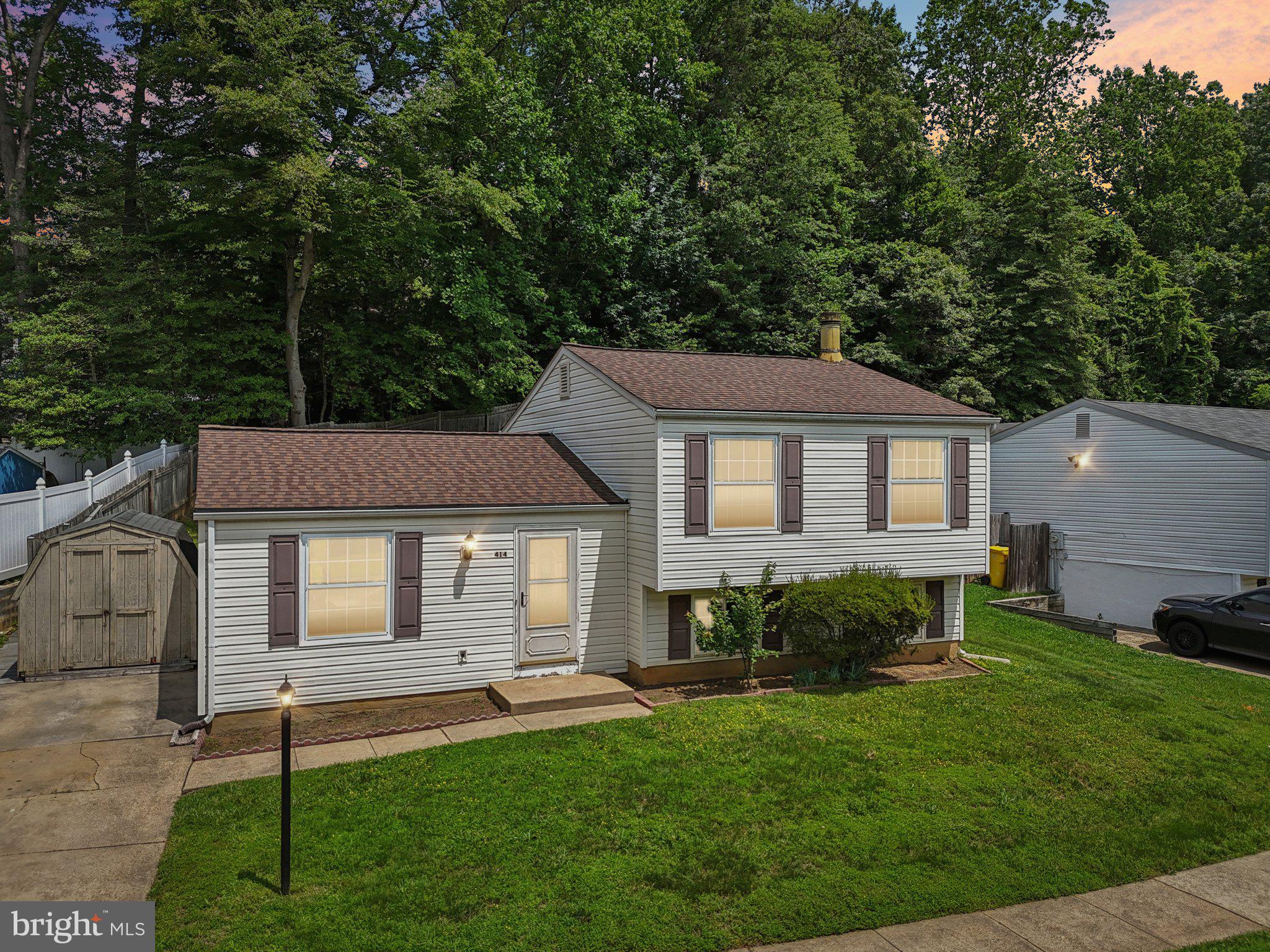 It’s rare to find a home that checks all the boxes—peaceful neighborhood, functional space, and a location that keeps you connected. This one does just that. Nestled on a quiet cul-de-sac in Whispering Woods, the setting feels tucked away while still offering easy access to everything Annapolis has to offer.
Step outside and you’re just minutes from Broadneck parks, local shops, and waterfront dining—yet the neighborhood itself feels like a retreat, with wooded walking paths, a community playground, and neighbors who take pride in their surroundings. The fully fenced backyard backs to trees, offering privacy and room to enjoy the outdoors.
Inside, the home’s layout is made for everyday living. Defined spaces flow naturally from one level to the next, with a cozy fireplace downstairs and extra room for whatever life throws your way—whether that’s working from home, hosting guests, or simply needing a bit more space.
For anyone looking to put down roots in a neighborhood that feels established, welcoming, and close to it all—this is the kind of place where the next chapter can begin.
