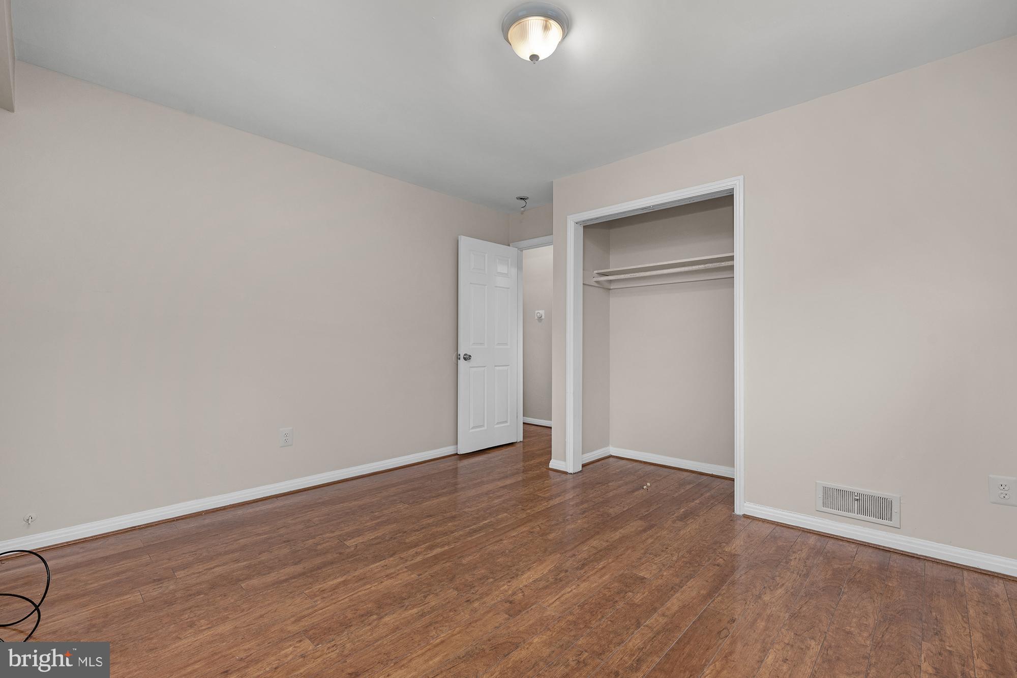 WOODLAWN - Residential