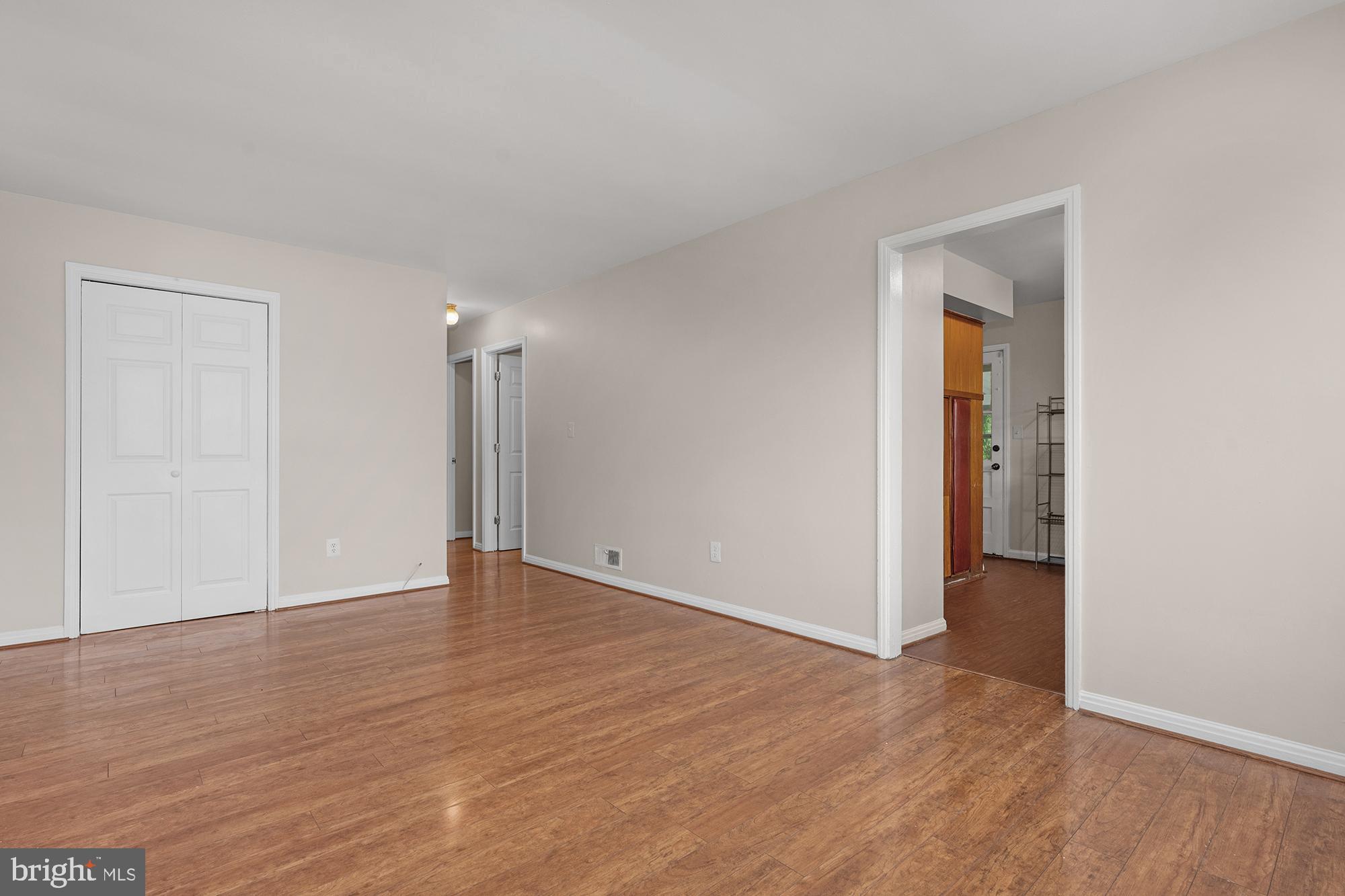 WOODLAWN - Residential