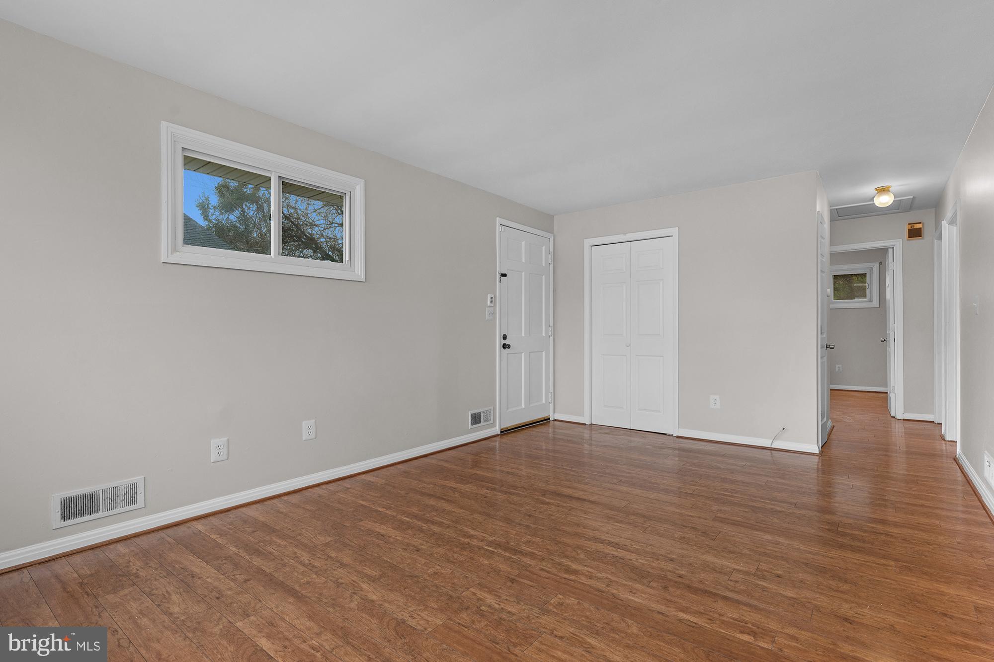 WOODLAWN - Residential