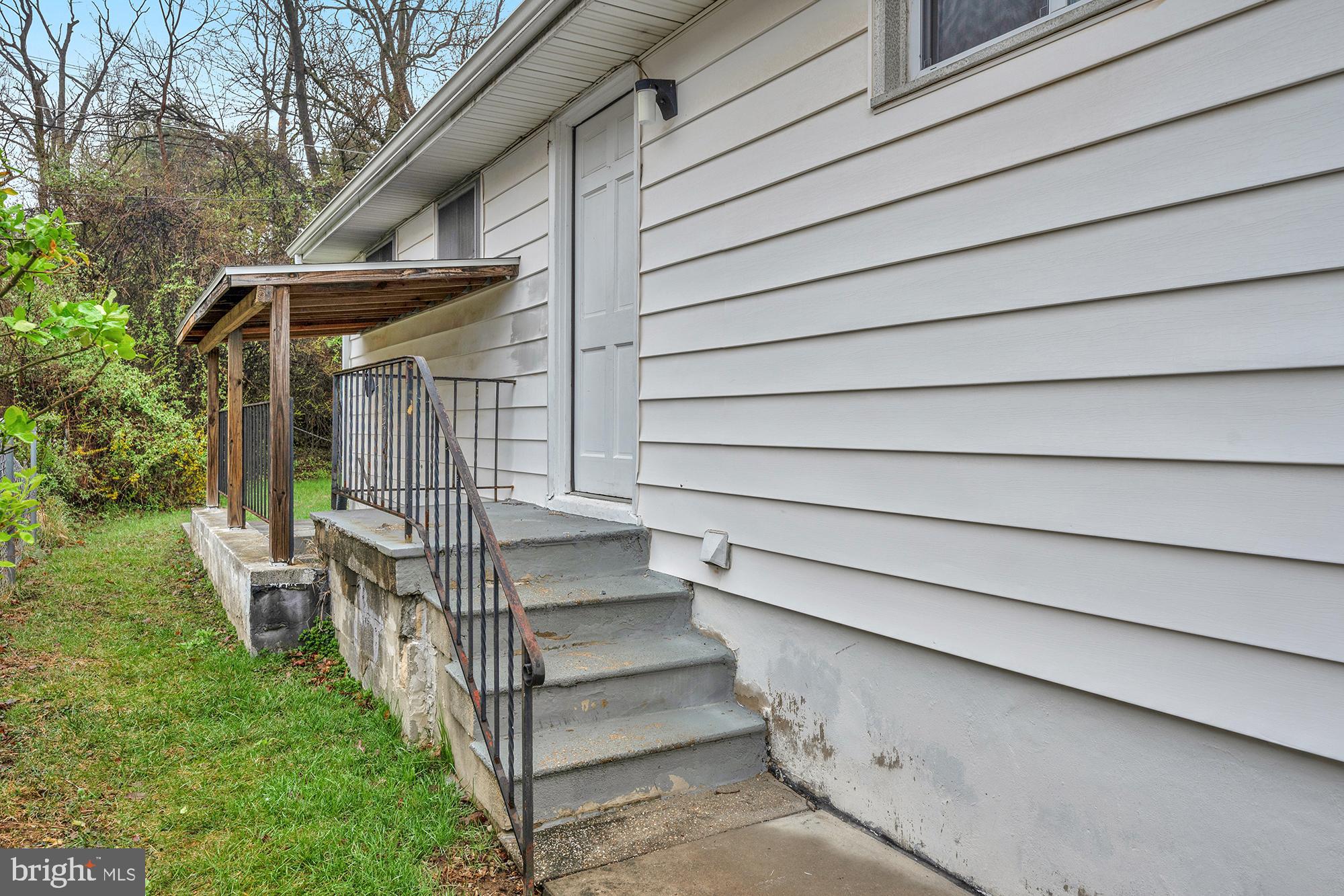 WOODLAWN - Residential