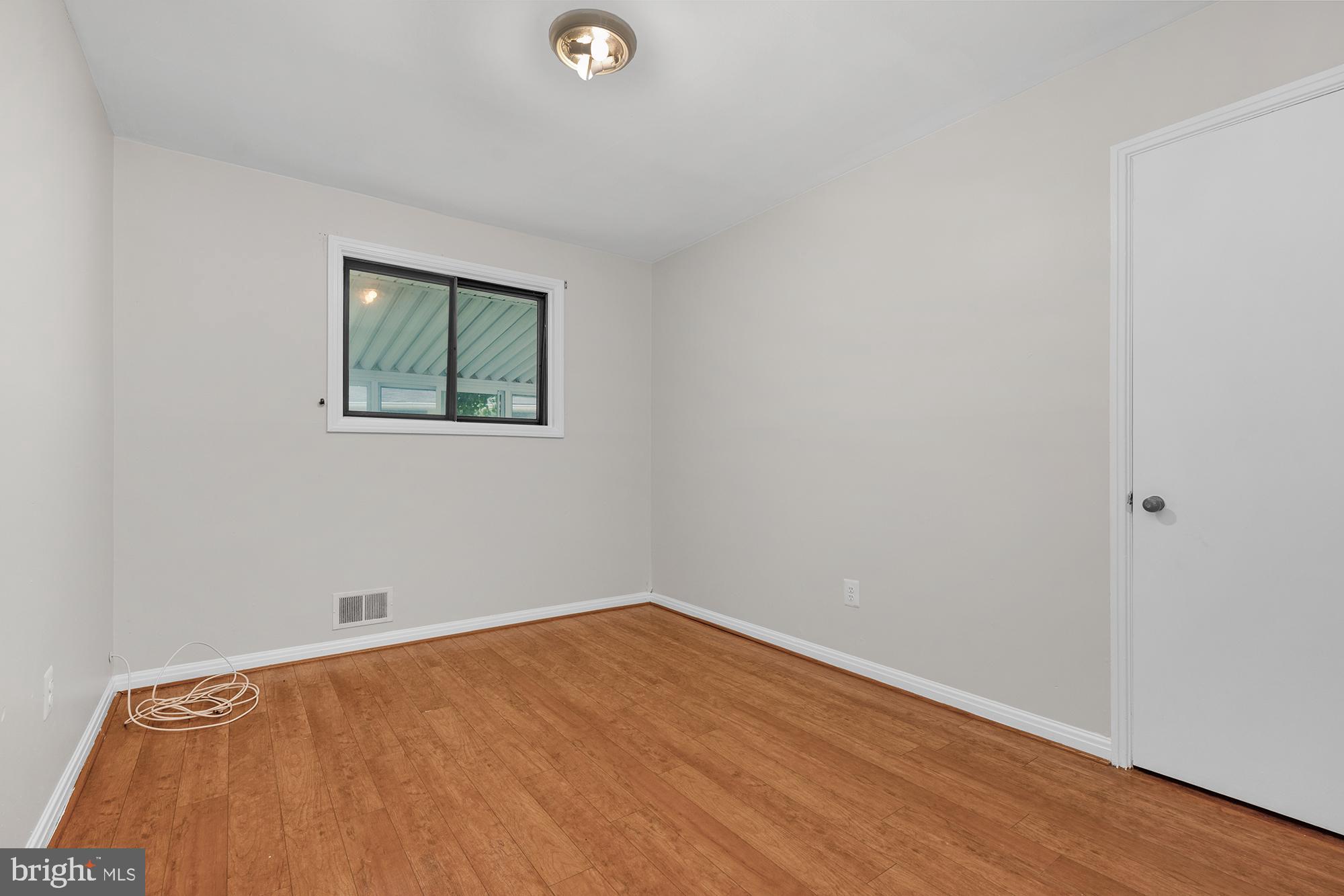 WOODLAWN - Residential