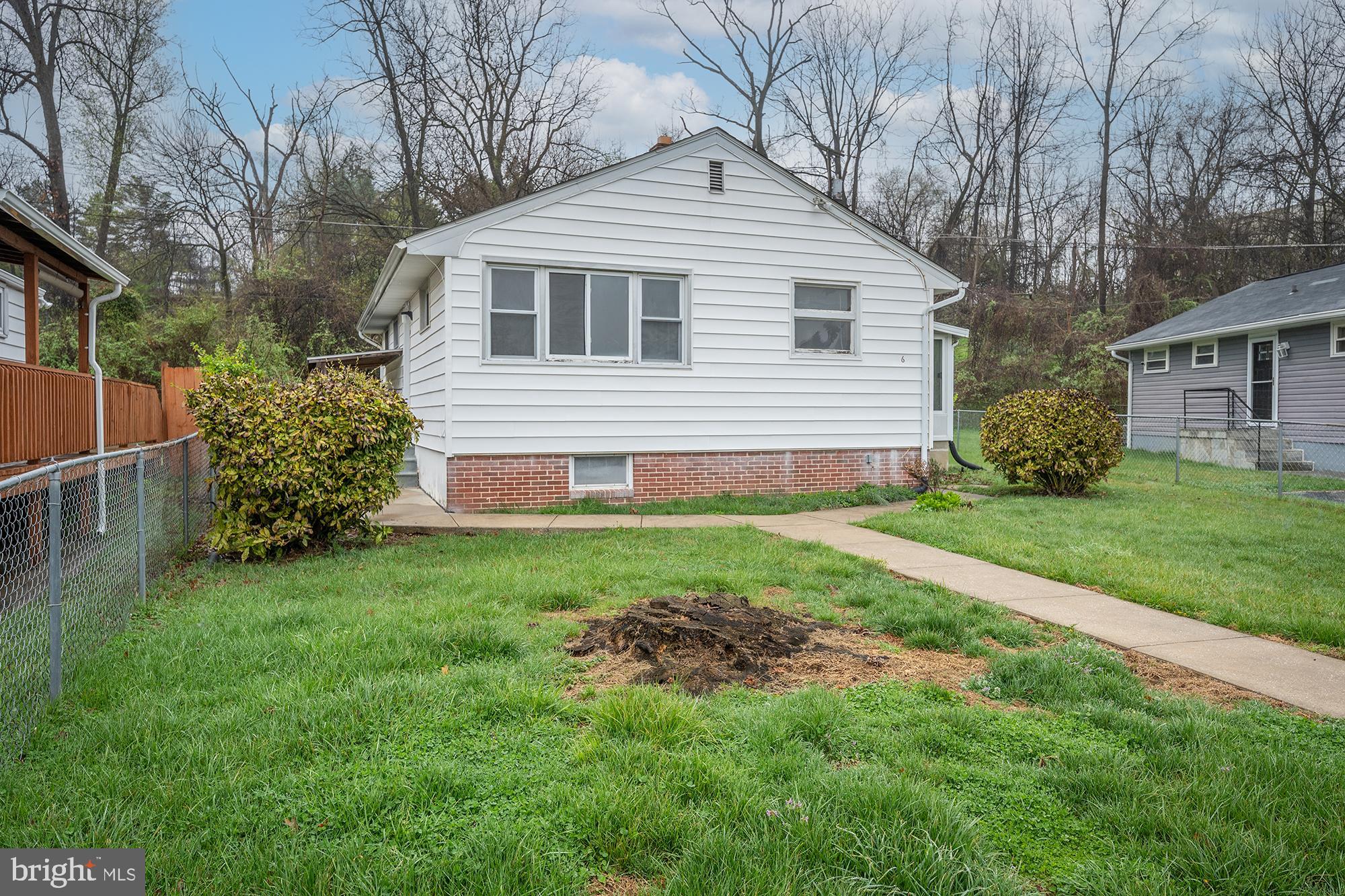 WOODLAWN - Residential