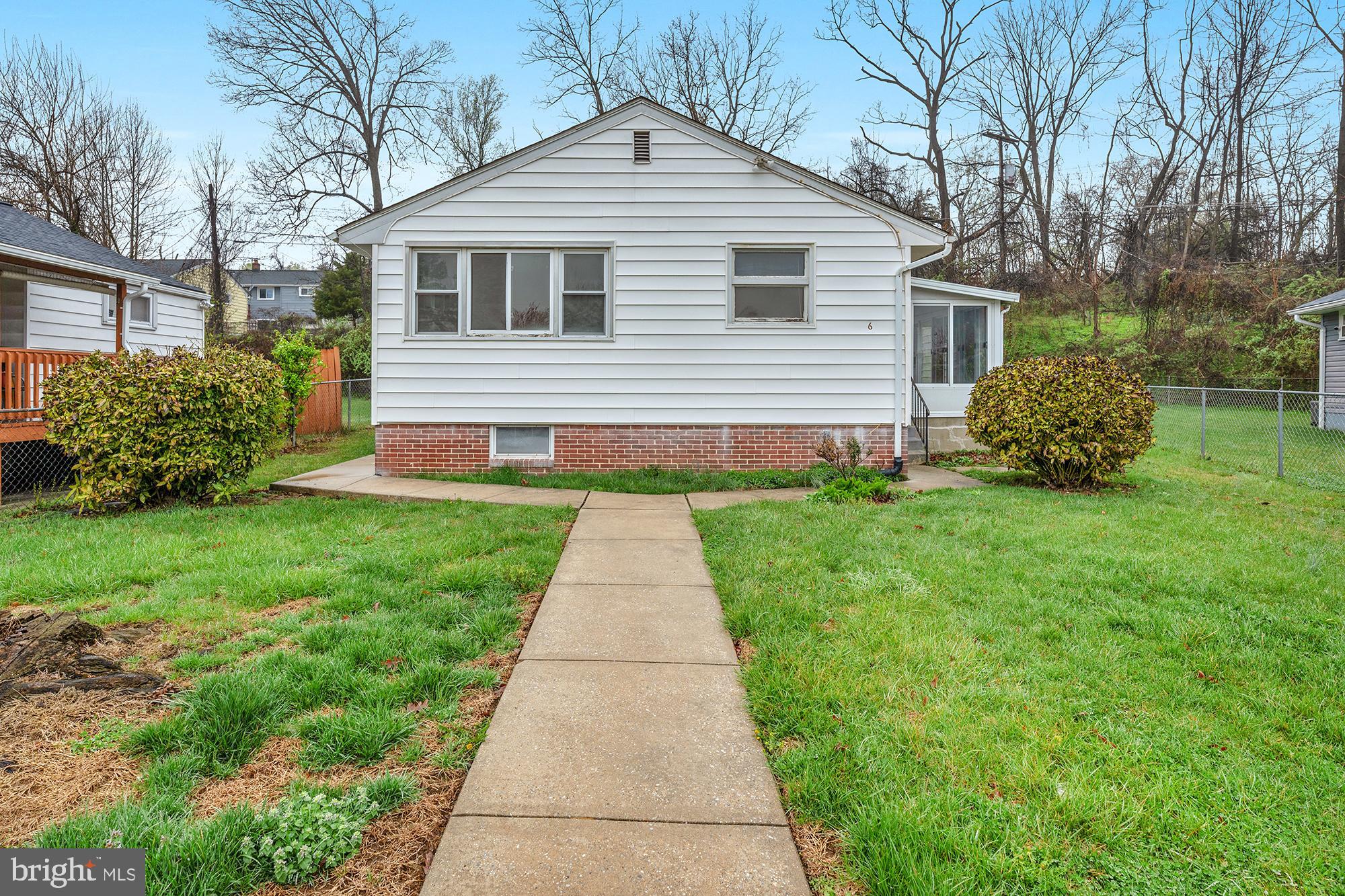 WOODLAWN - Residential