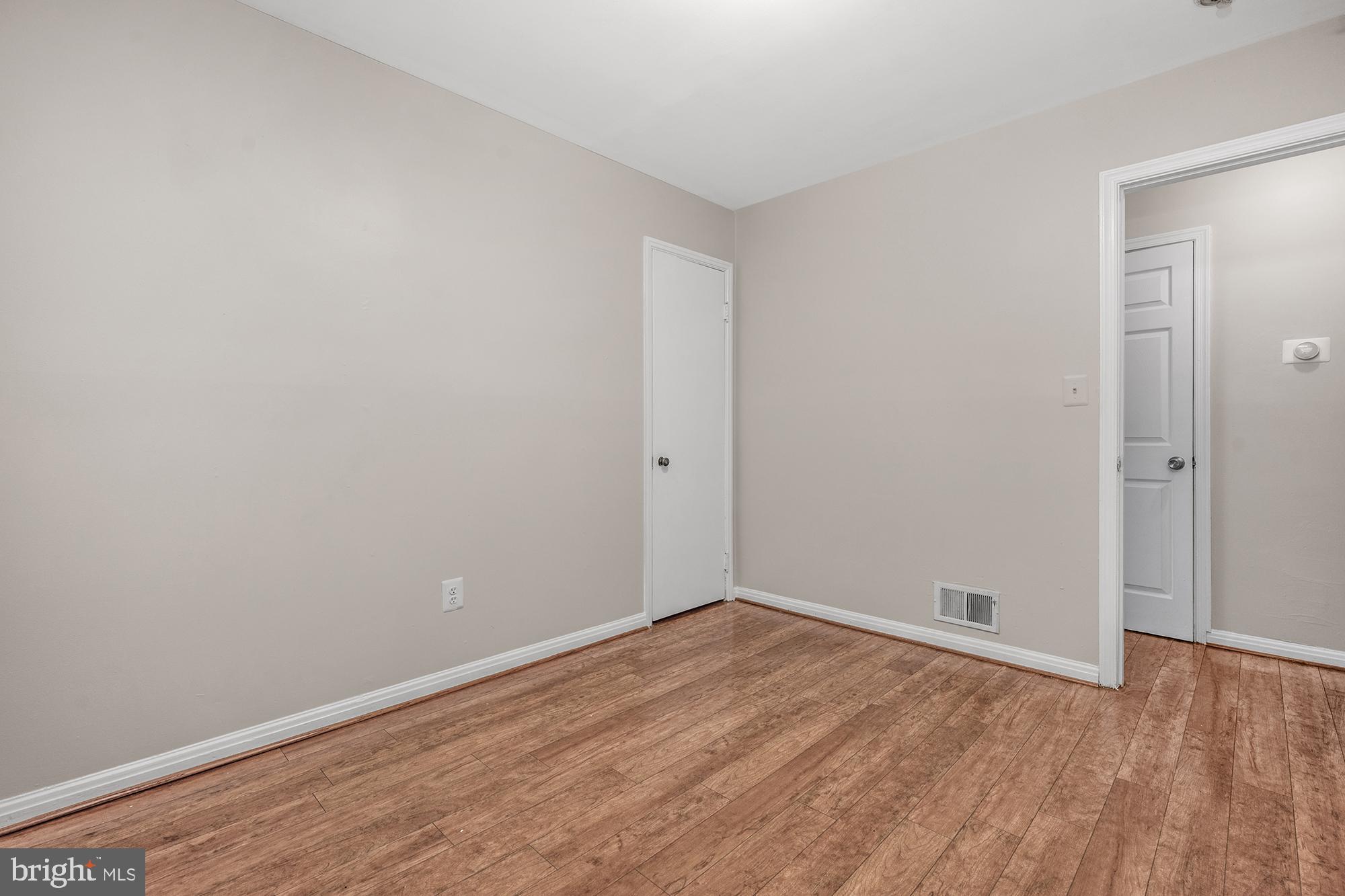 WOODLAWN - Residential