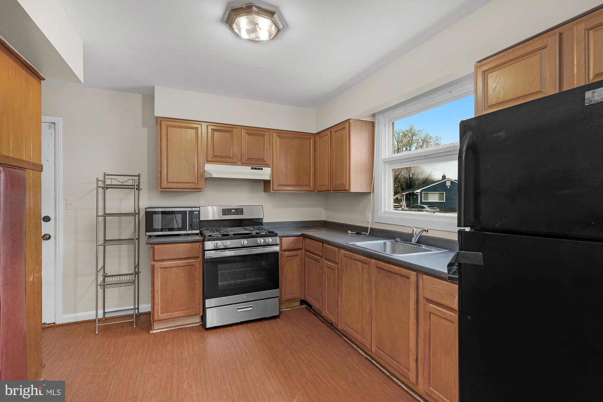 WOODLAWN - Residential