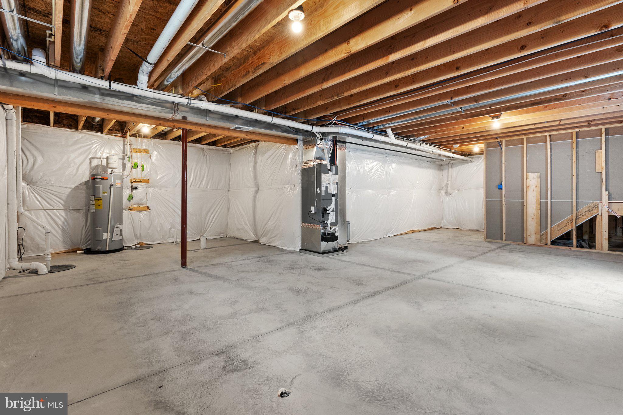 MIDDLE CREEK VISTAS - Residential