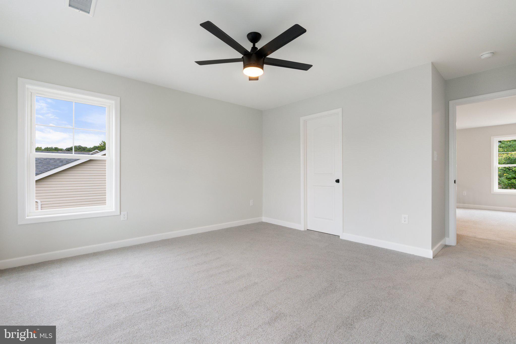 MIDDLE CREEK VISTAS - Residential