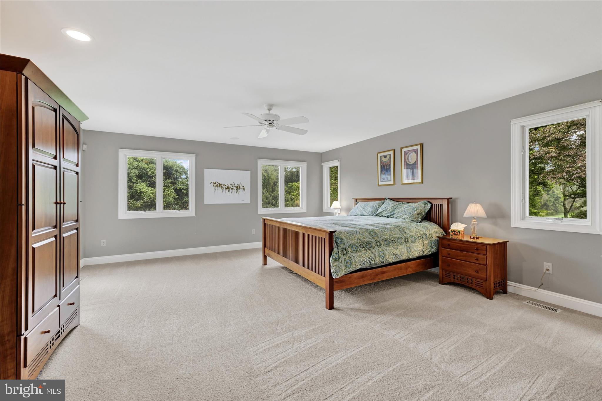 BLENHEIM FARM - Residential