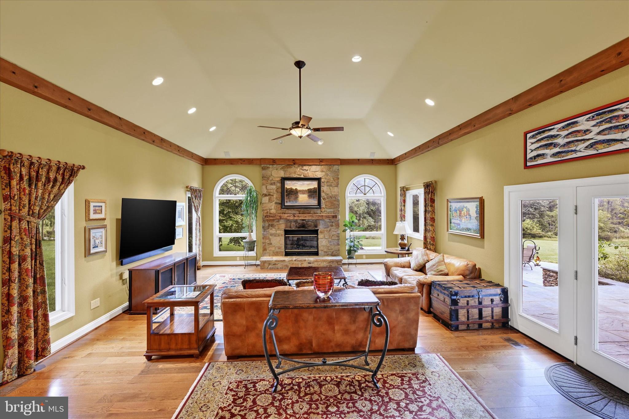 BLENHEIM FARM - Residential