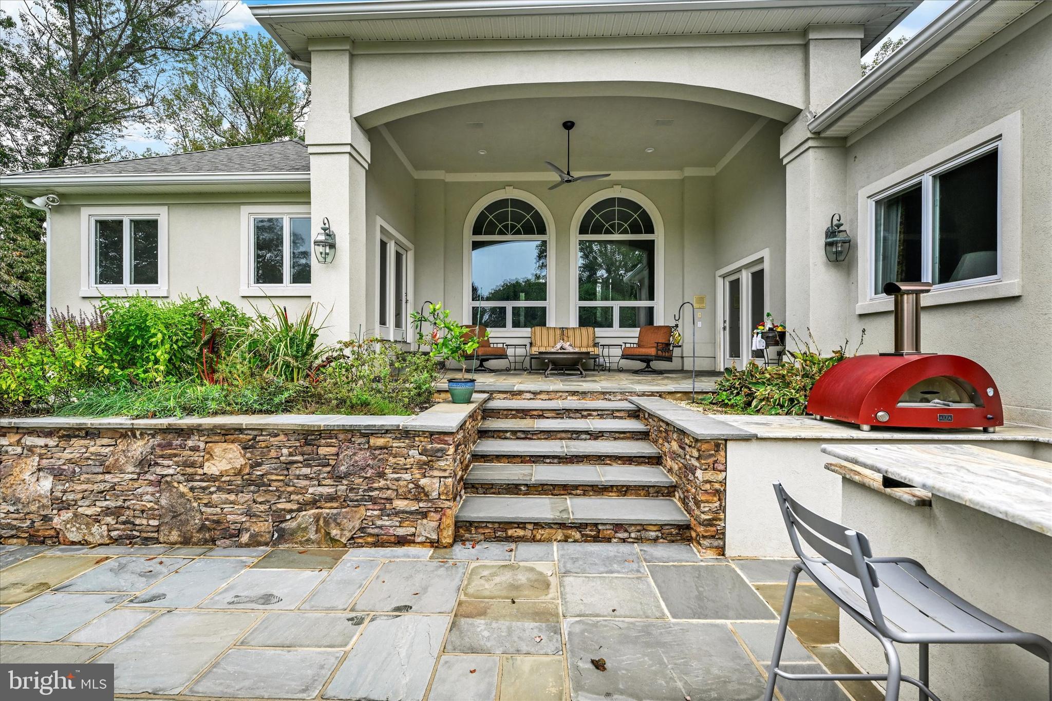 BLENHEIM FARM - Residential