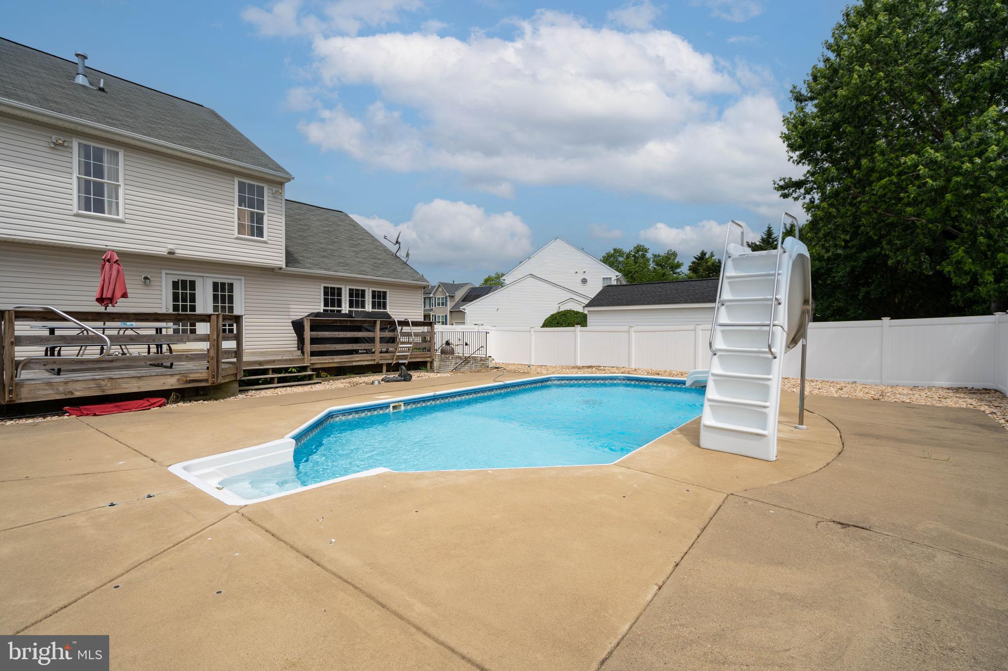 CANNON RIDGE - Residential