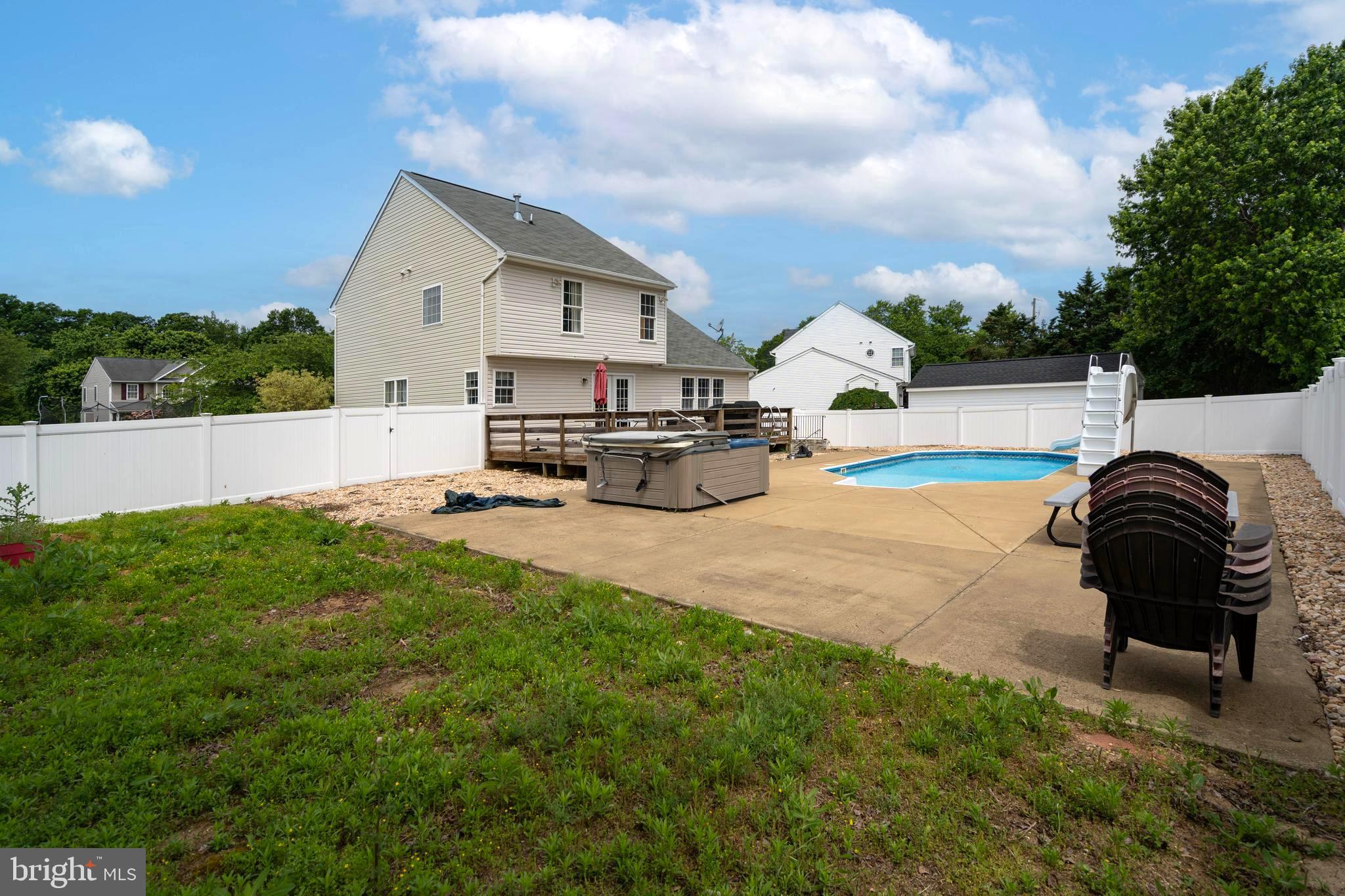 CANNON RIDGE - Residential