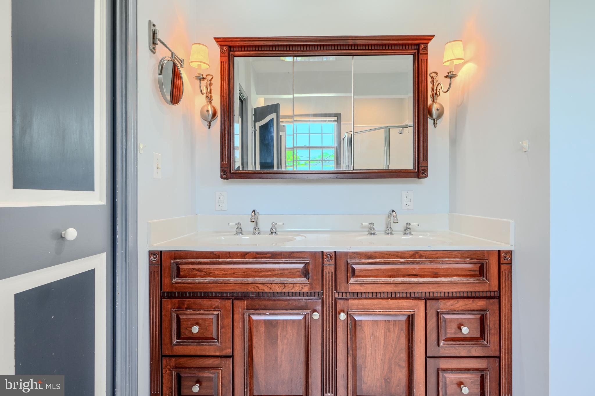 LONG BEACH ESTATES - Residential