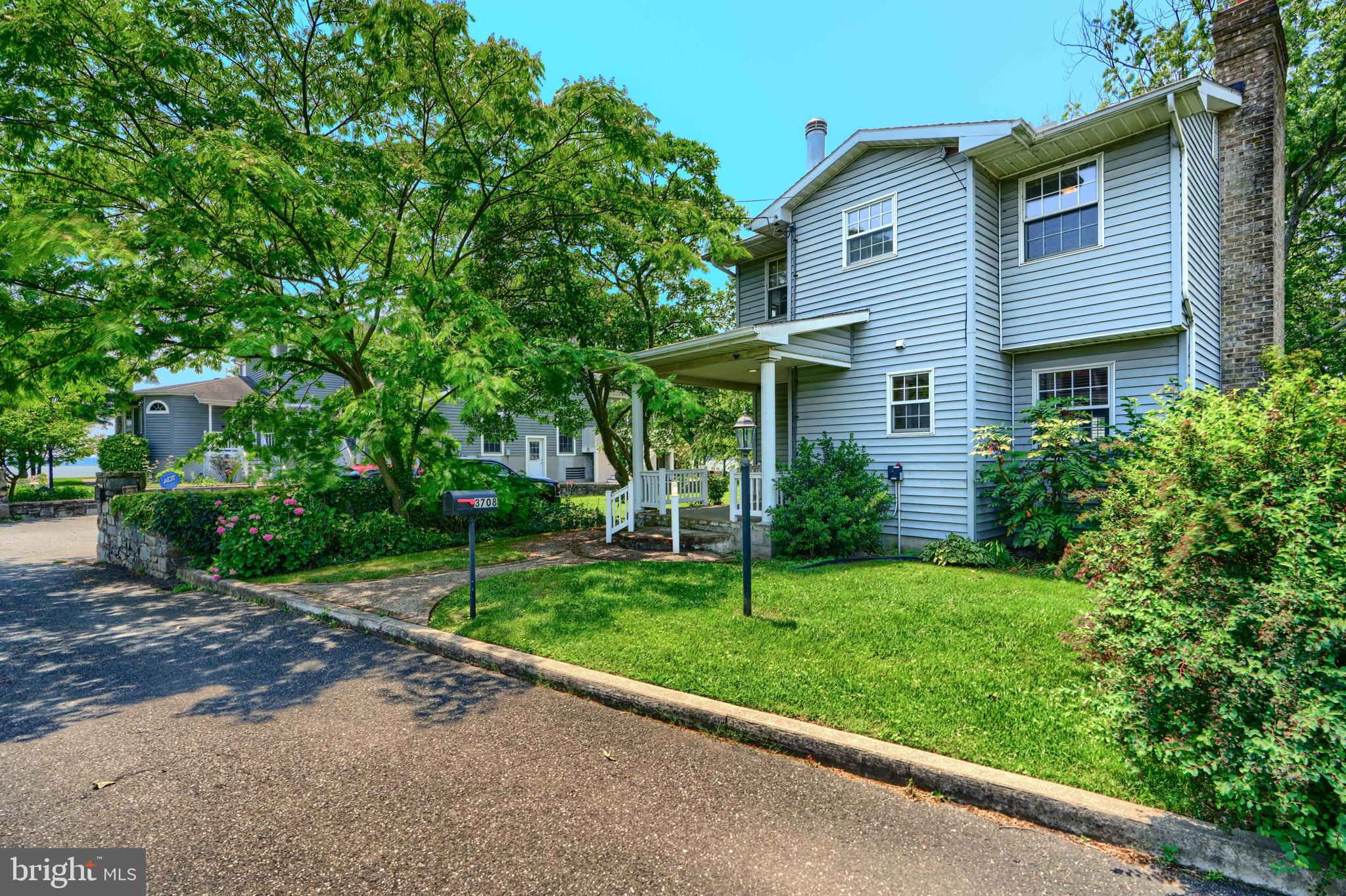 3708 MIDDLE RIVER AVENUE