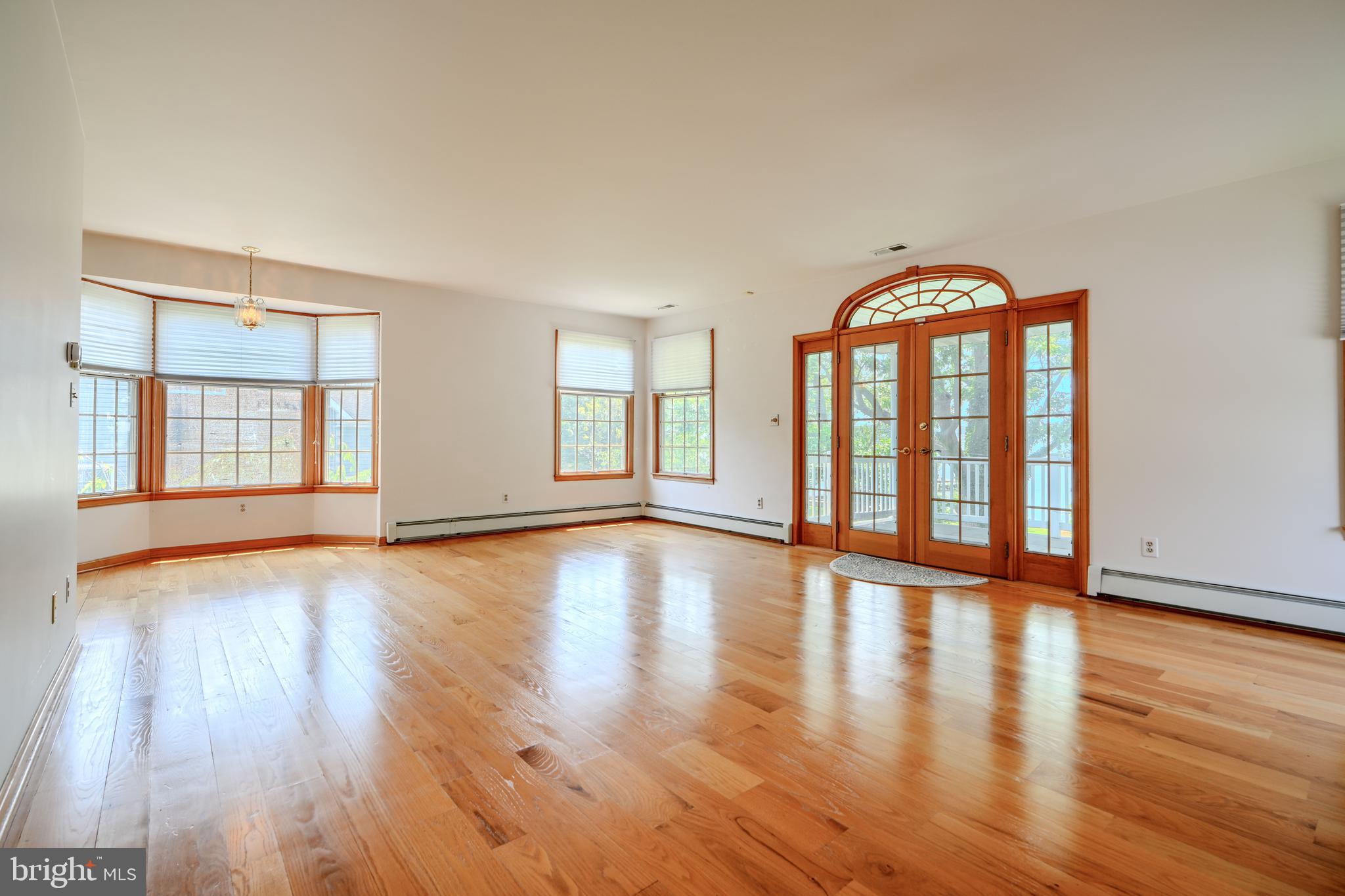 LONG BEACH ESTATES - Residential