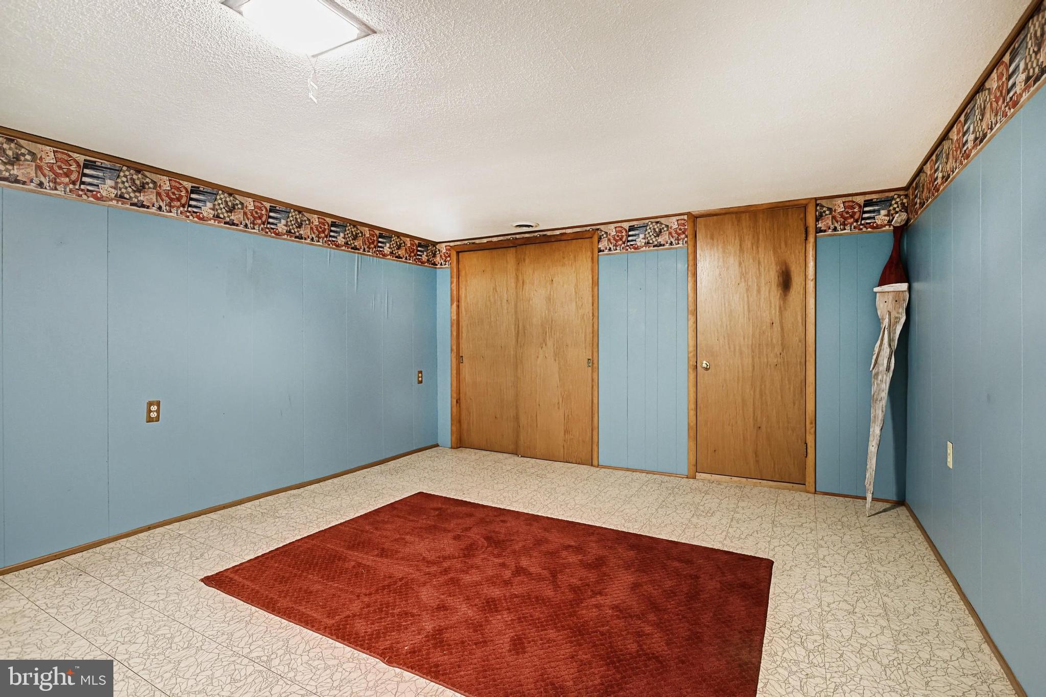 LAKE WILLIAMS - Residential