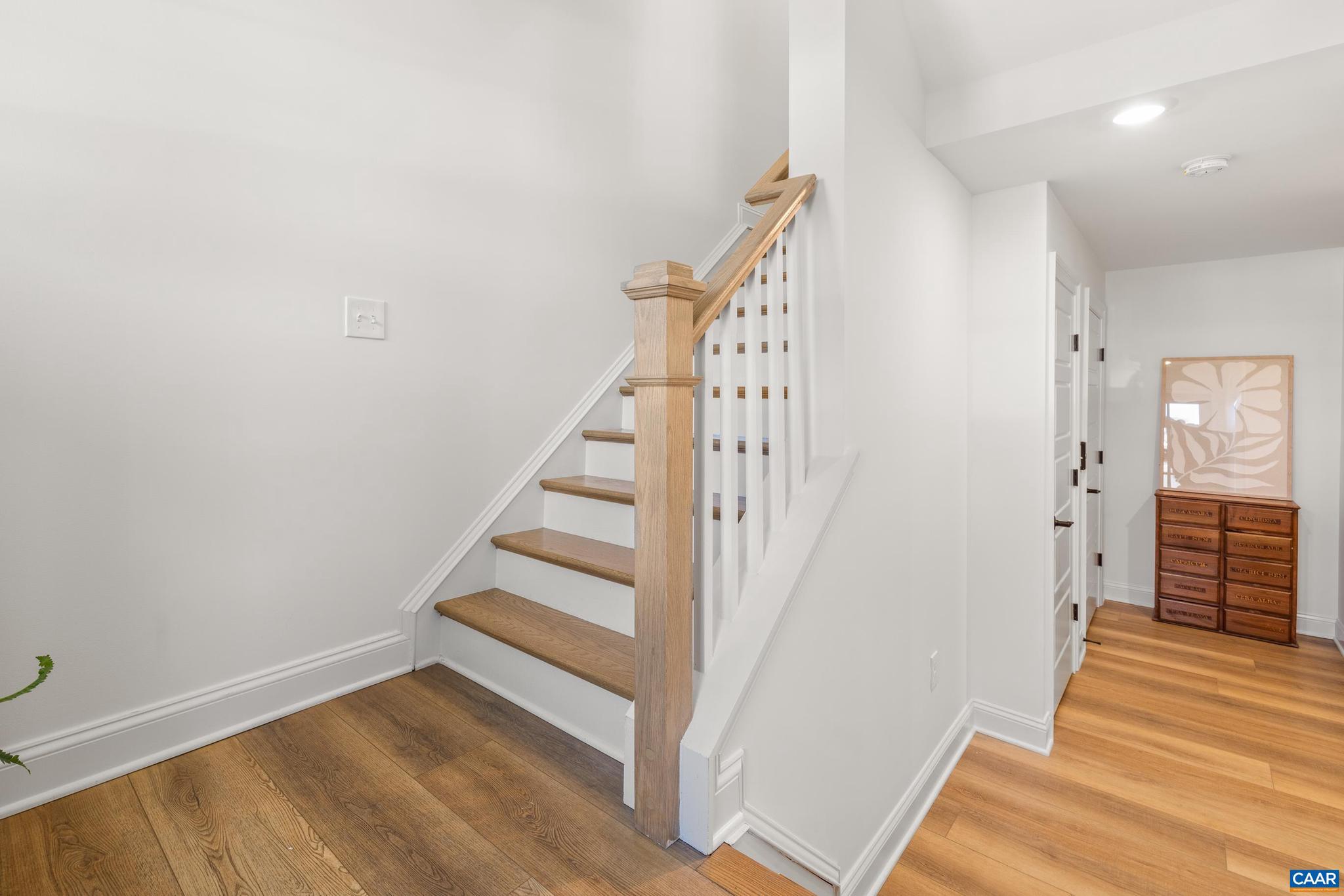 OLD TRAIL - Residential