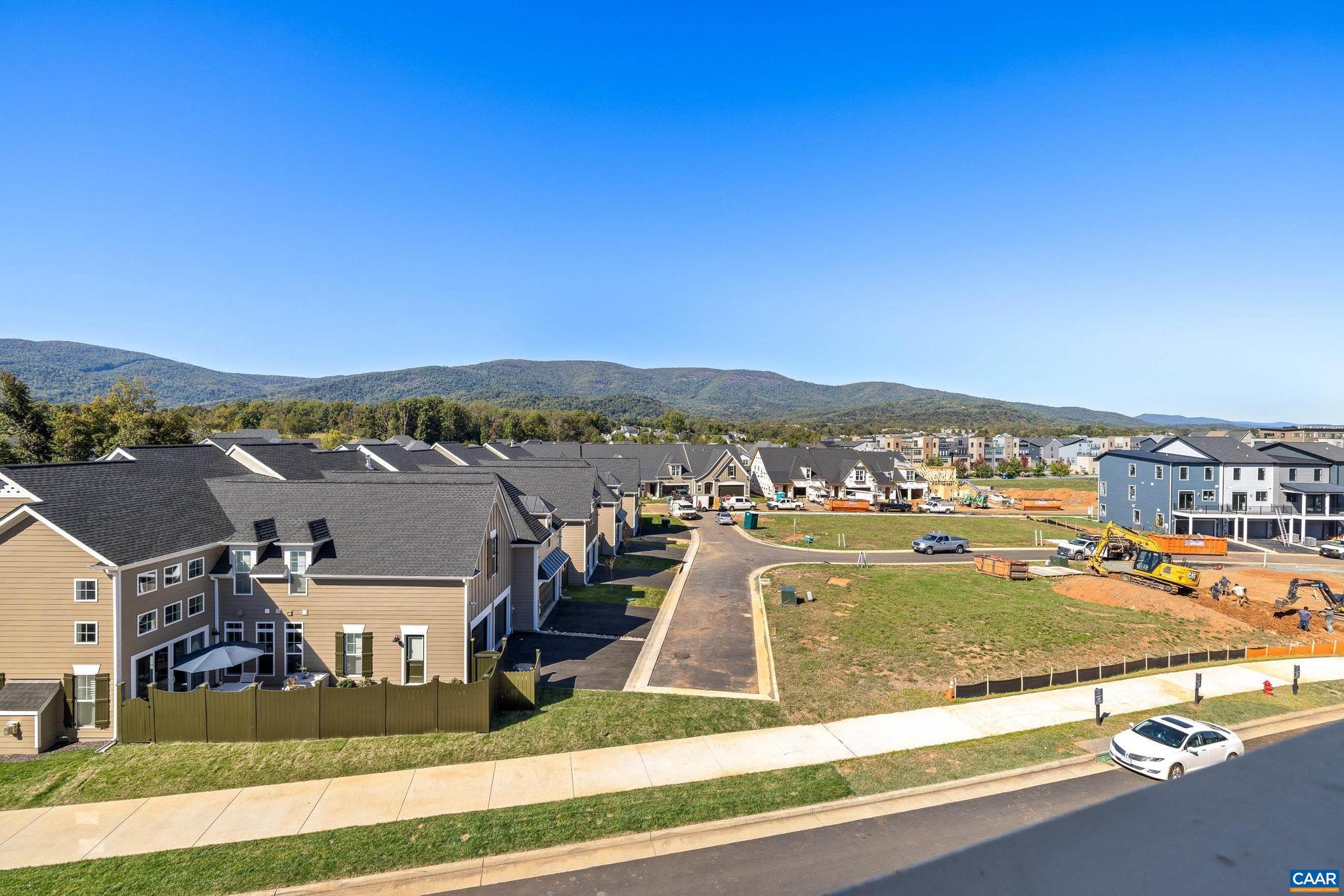 OLD TRAIL - Residential