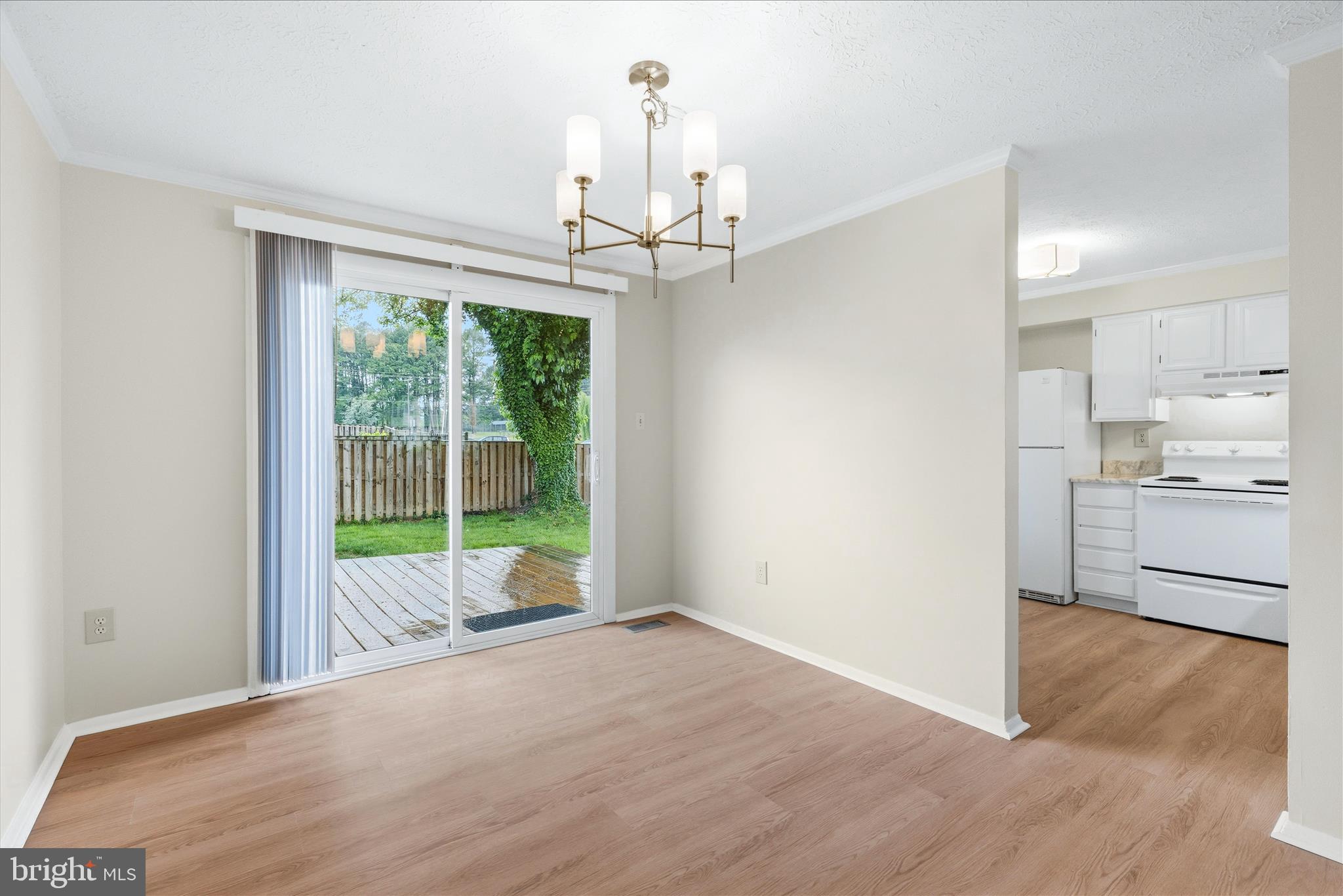 AMBER MEADOWS - Residential