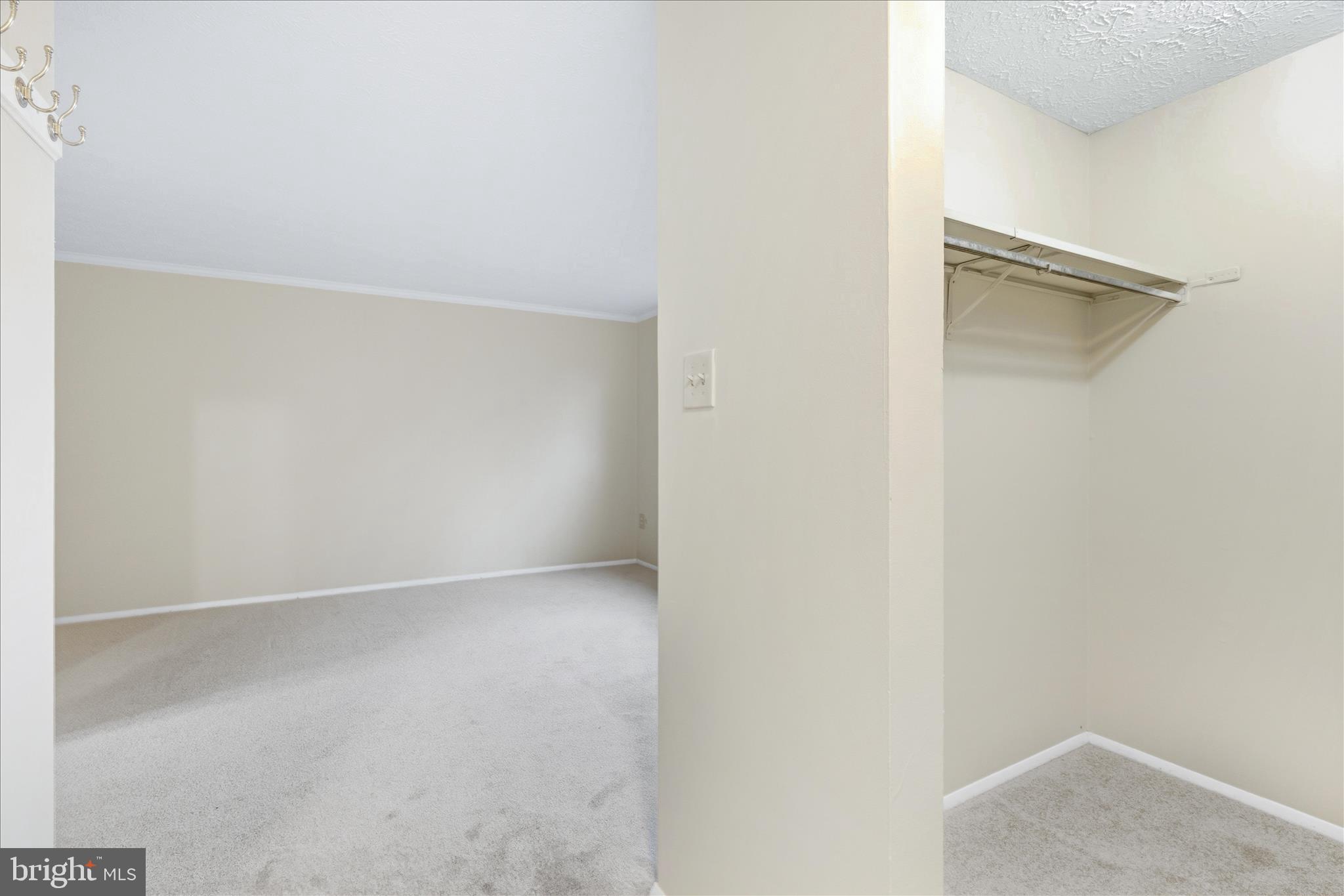AMBER MEADOWS - Residential