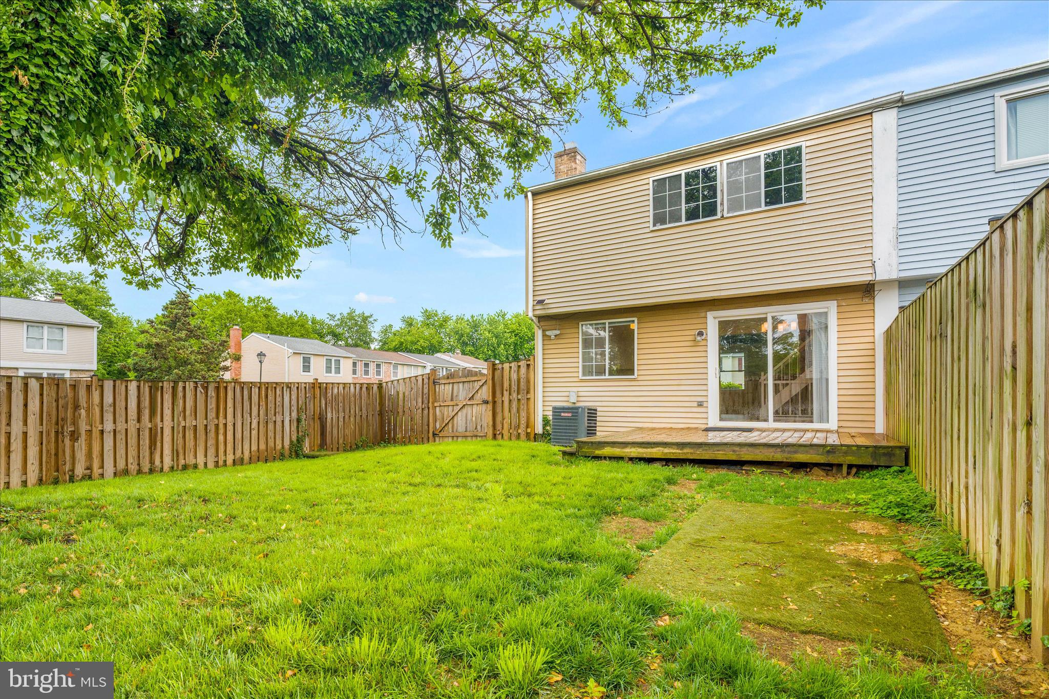 AMBER MEADOWS - Residential
