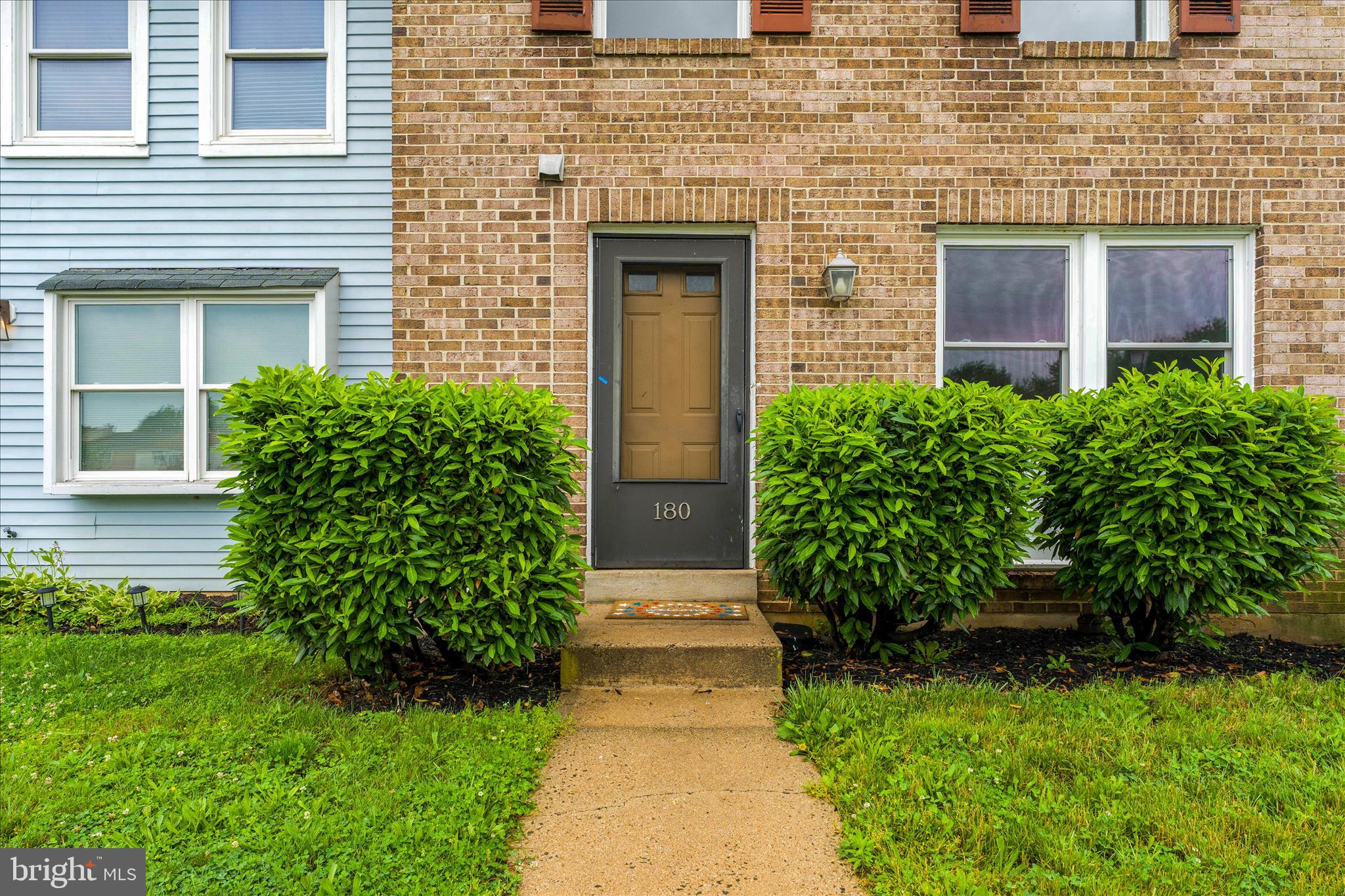 180 FAIRFIELD DRIVE