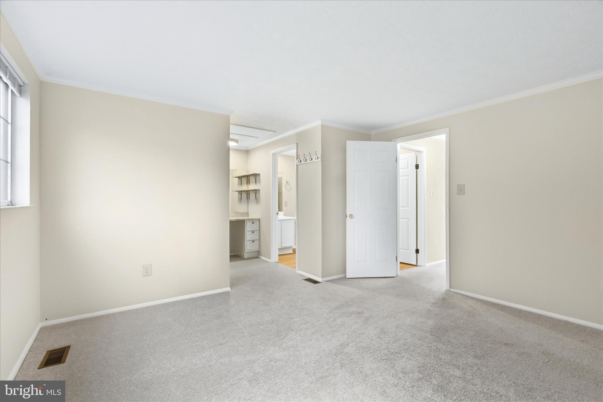 AMBER MEADOWS - Residential