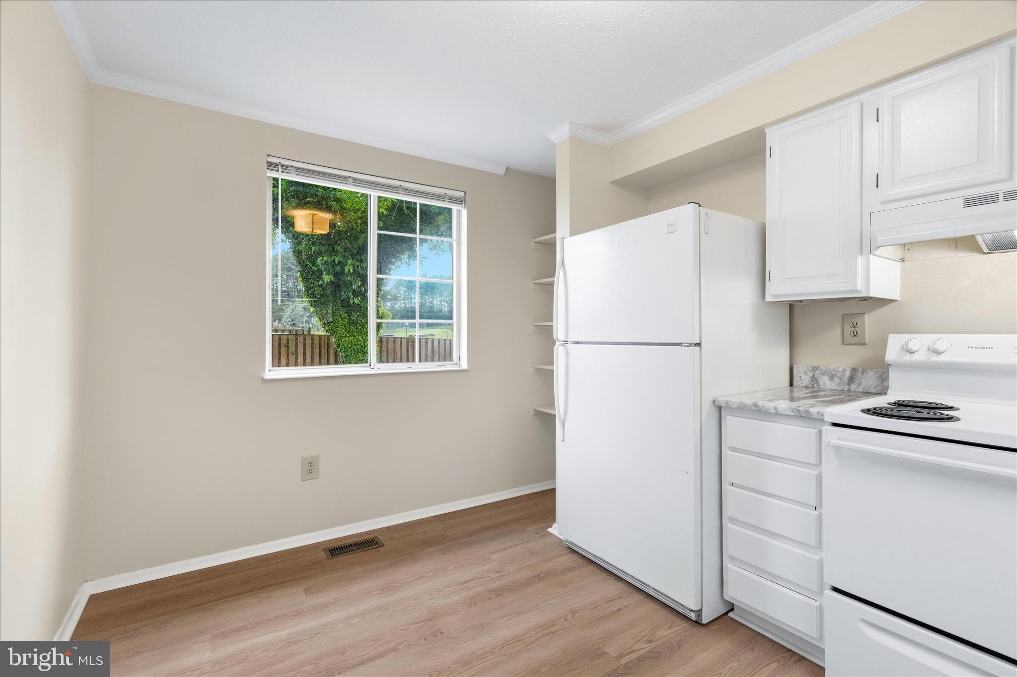 AMBER MEADOWS - Residential