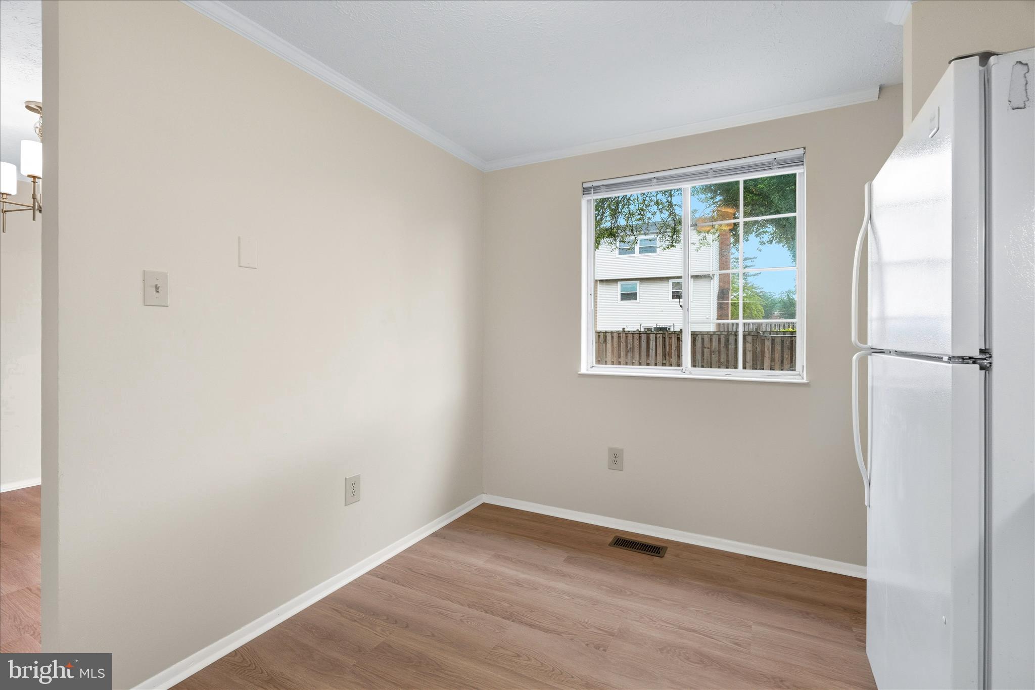 AMBER MEADOWS - Residential