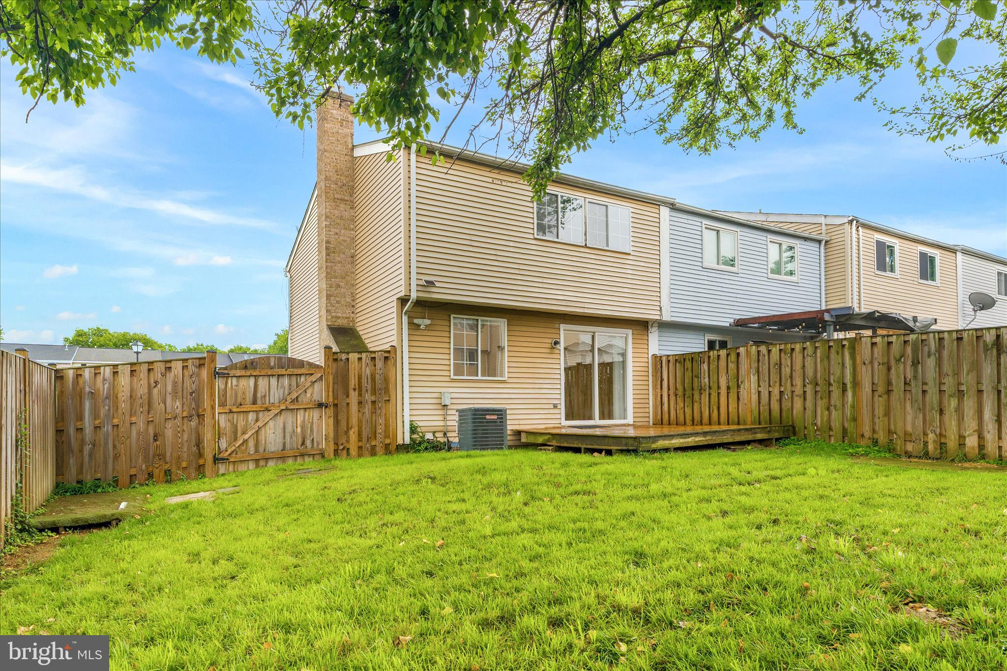 AMBER MEADOWS - Residential