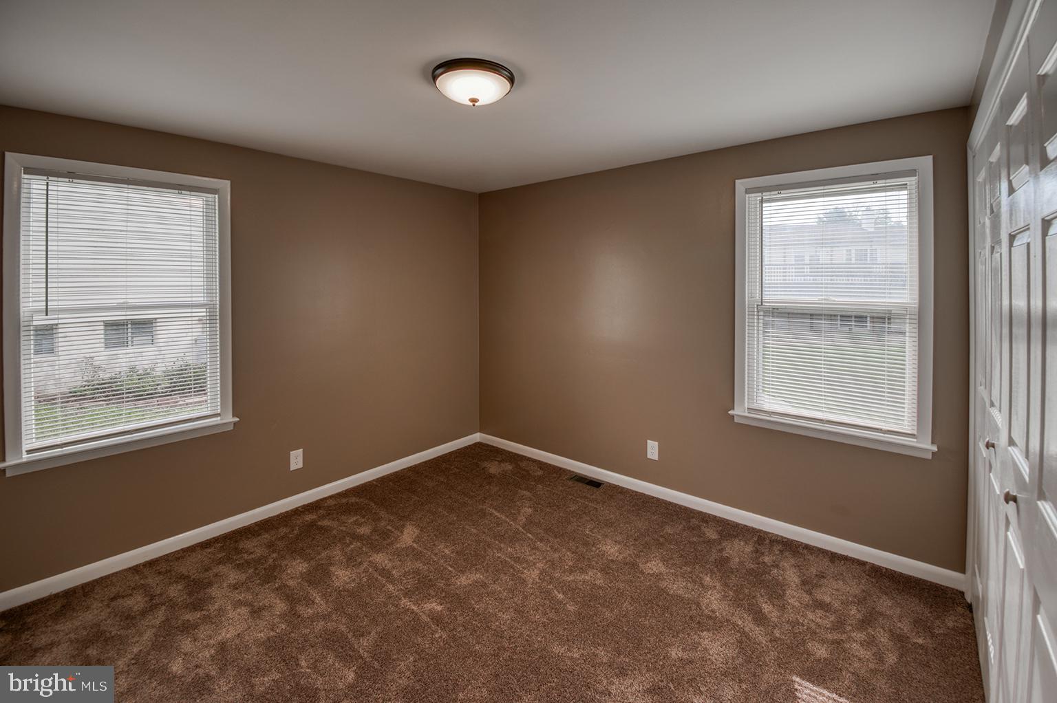 WOODSIDE STATION - Residential Lease