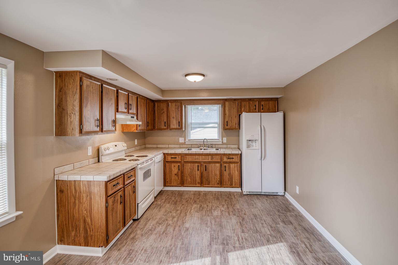 WOODSIDE STATION - Residential Lease