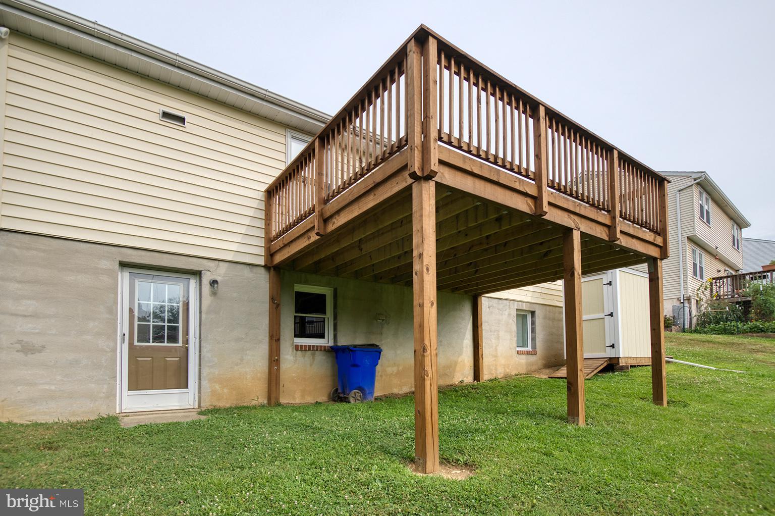 WOODSIDE STATION - Residential Lease