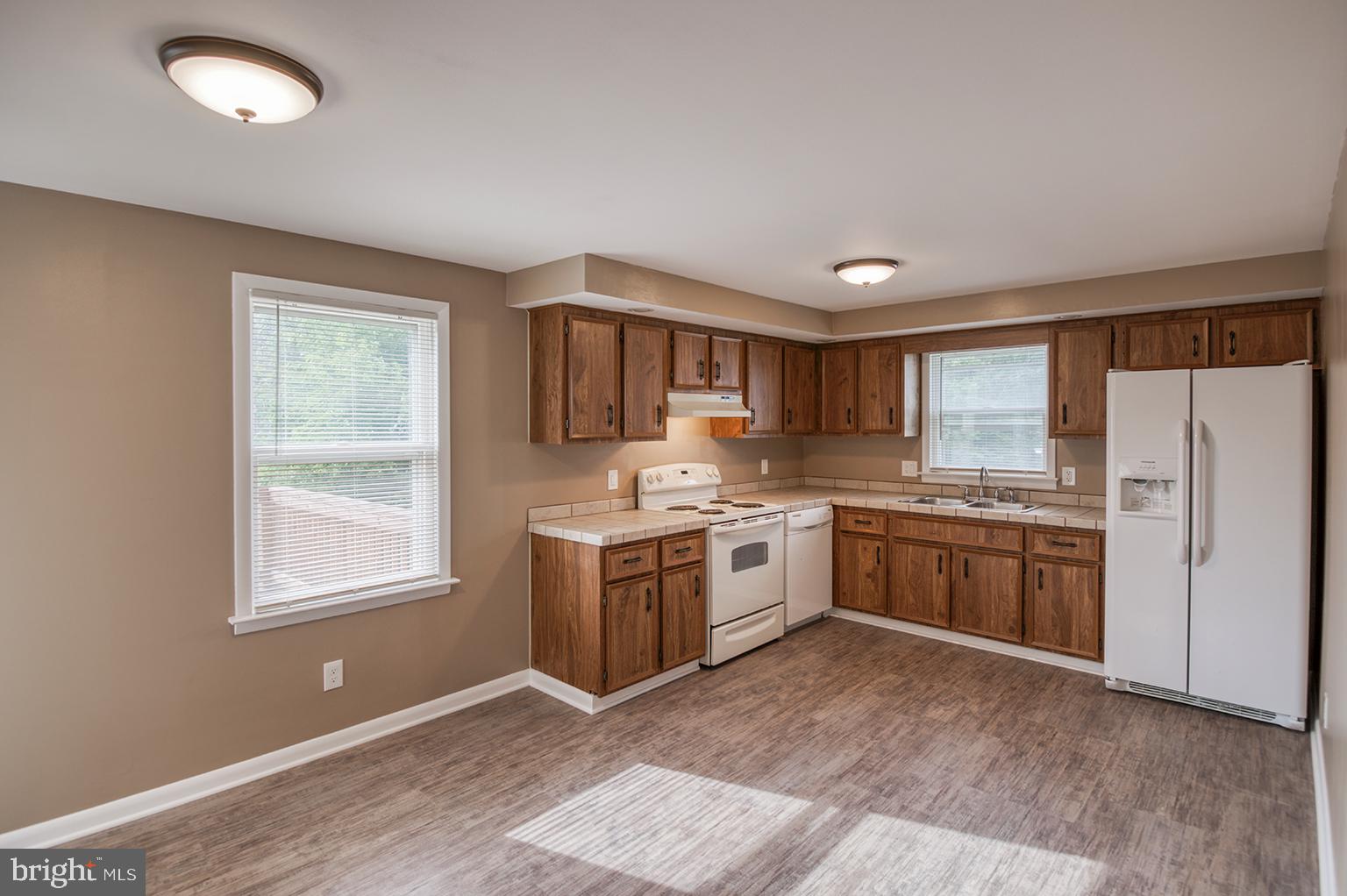 WOODSIDE STATION - Residential Lease