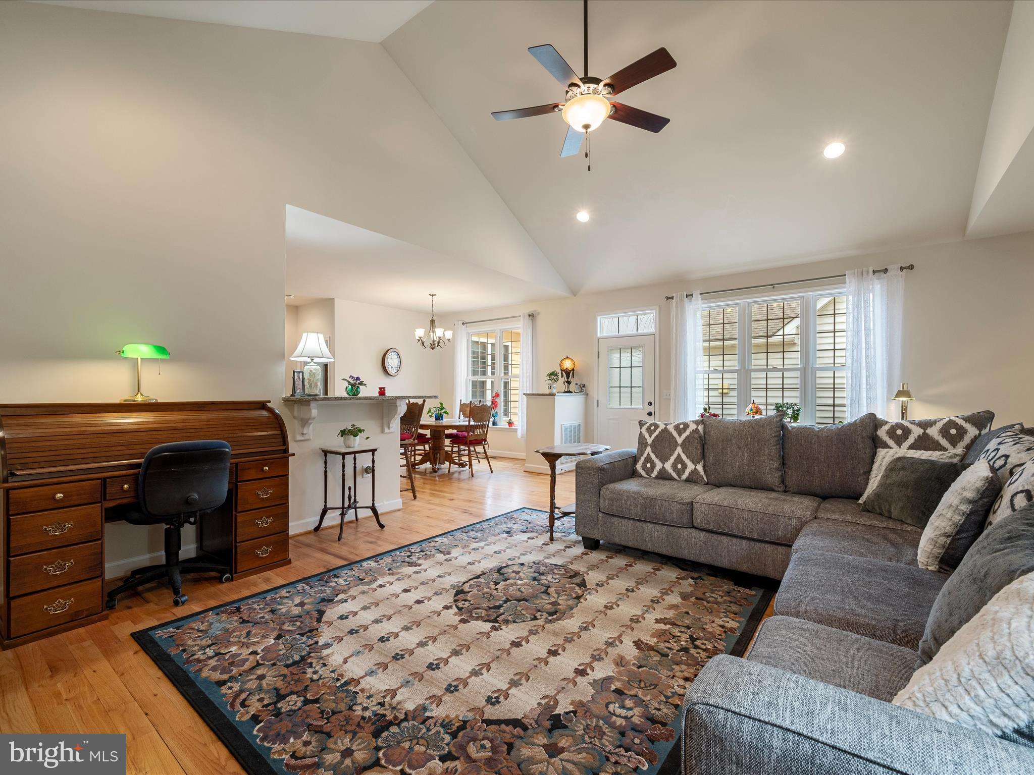 CEDAR MEADOWS - Residential