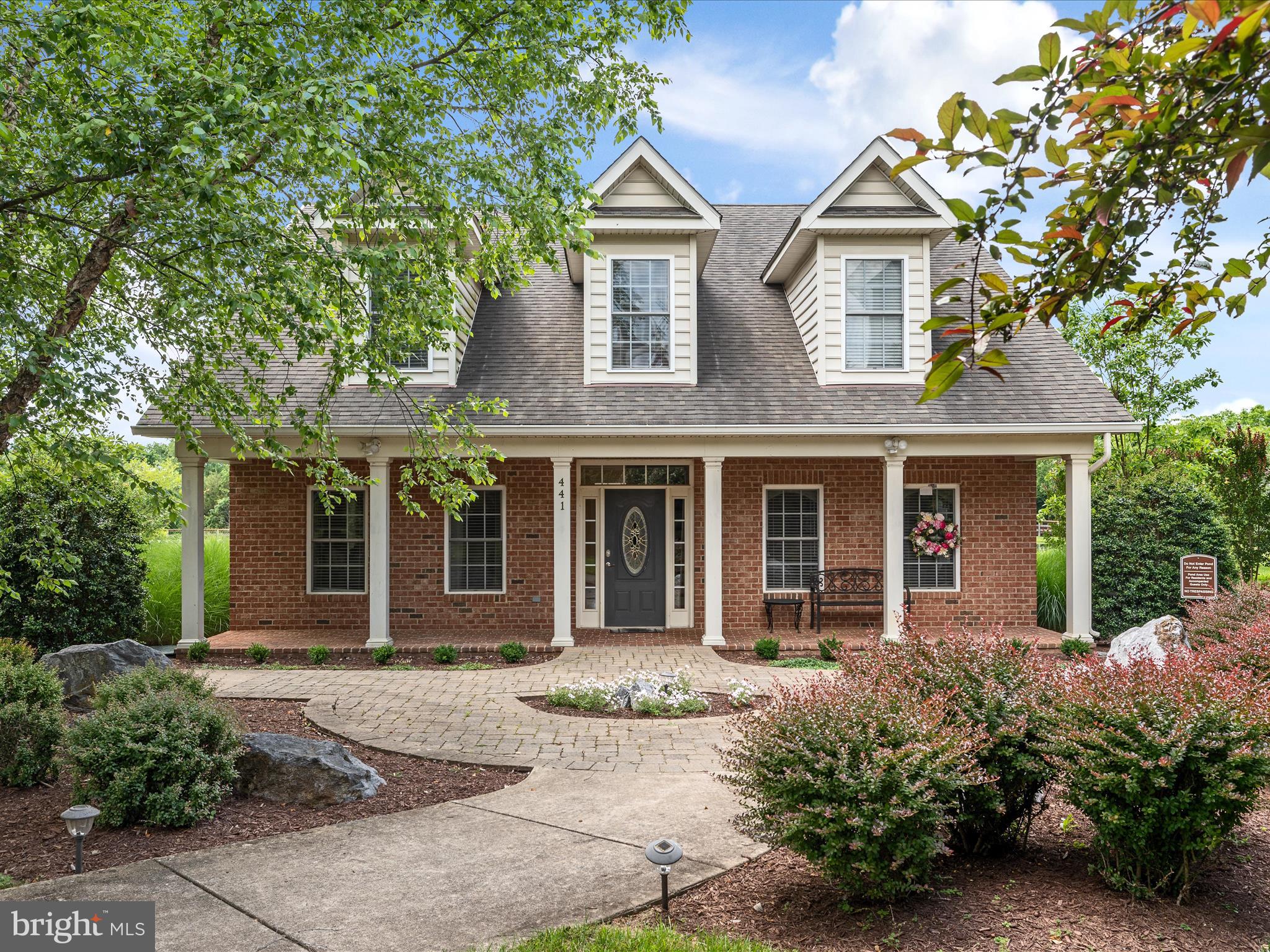 CEDAR MEADOWS - Residential