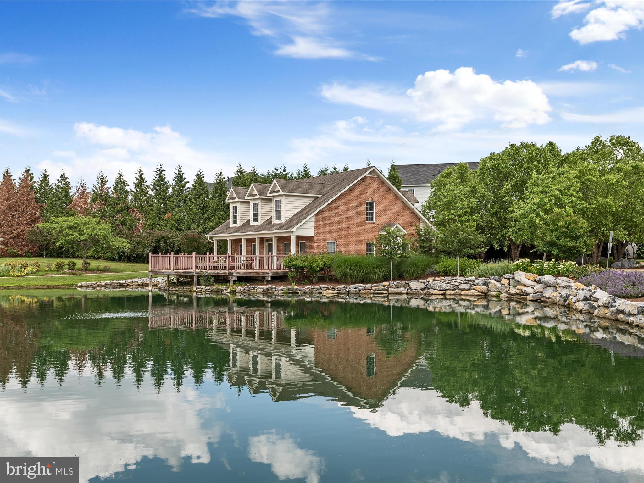 CEDAR MEADOWS - Residential