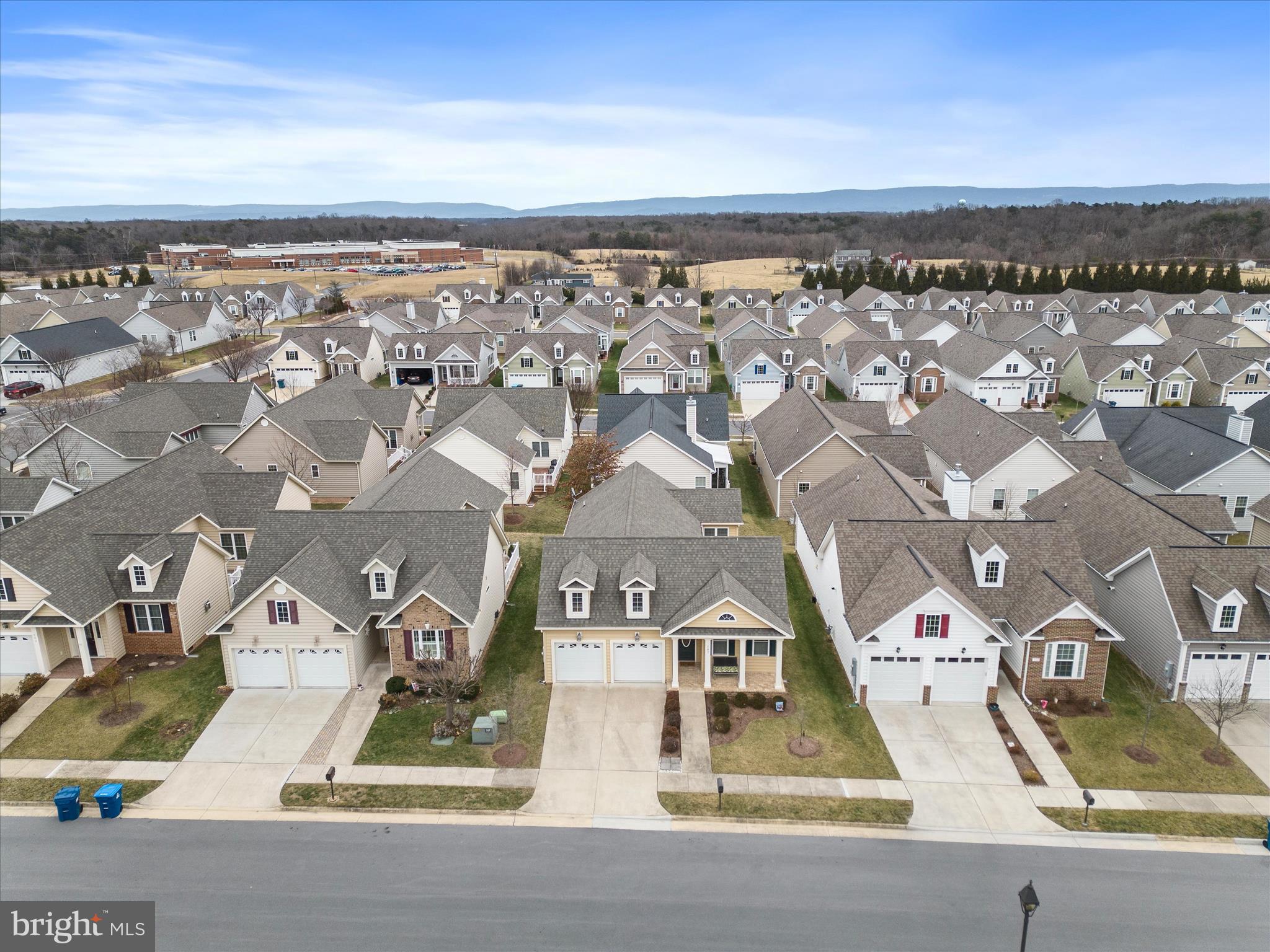 CEDAR MEADOWS - Residential