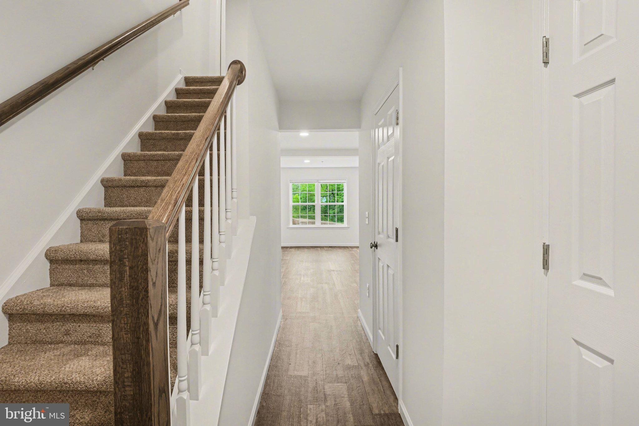 24 SAND ST