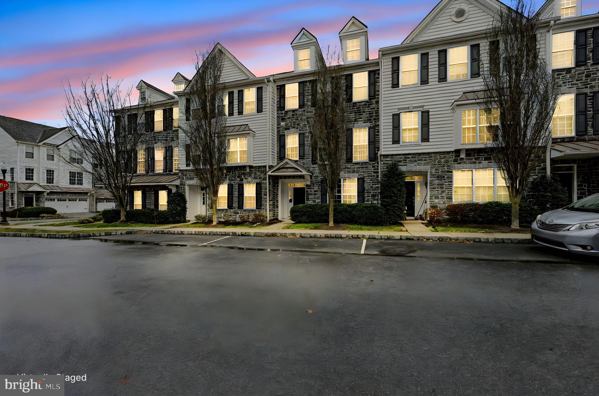 RAVENSCLIFF - Residential