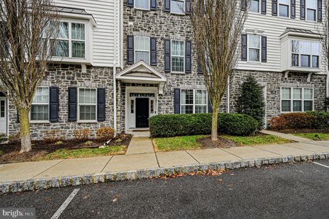 Townhouse For Sale - 208 Jackdaw Alley #208<br/> MEDIA, PA 19063