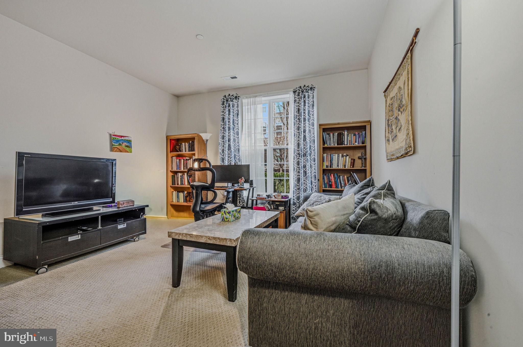 RAVENSCLIFF - Residential