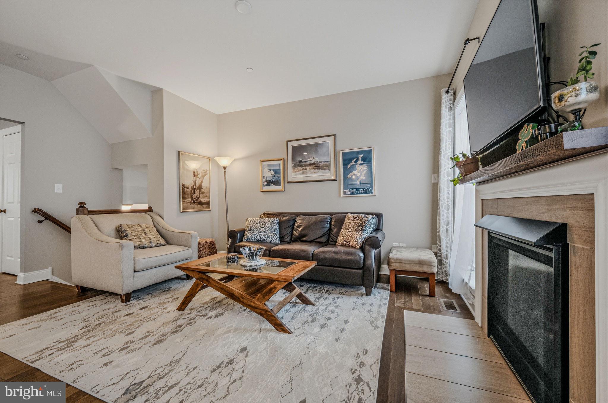 RAVENSCLIFF - Residential