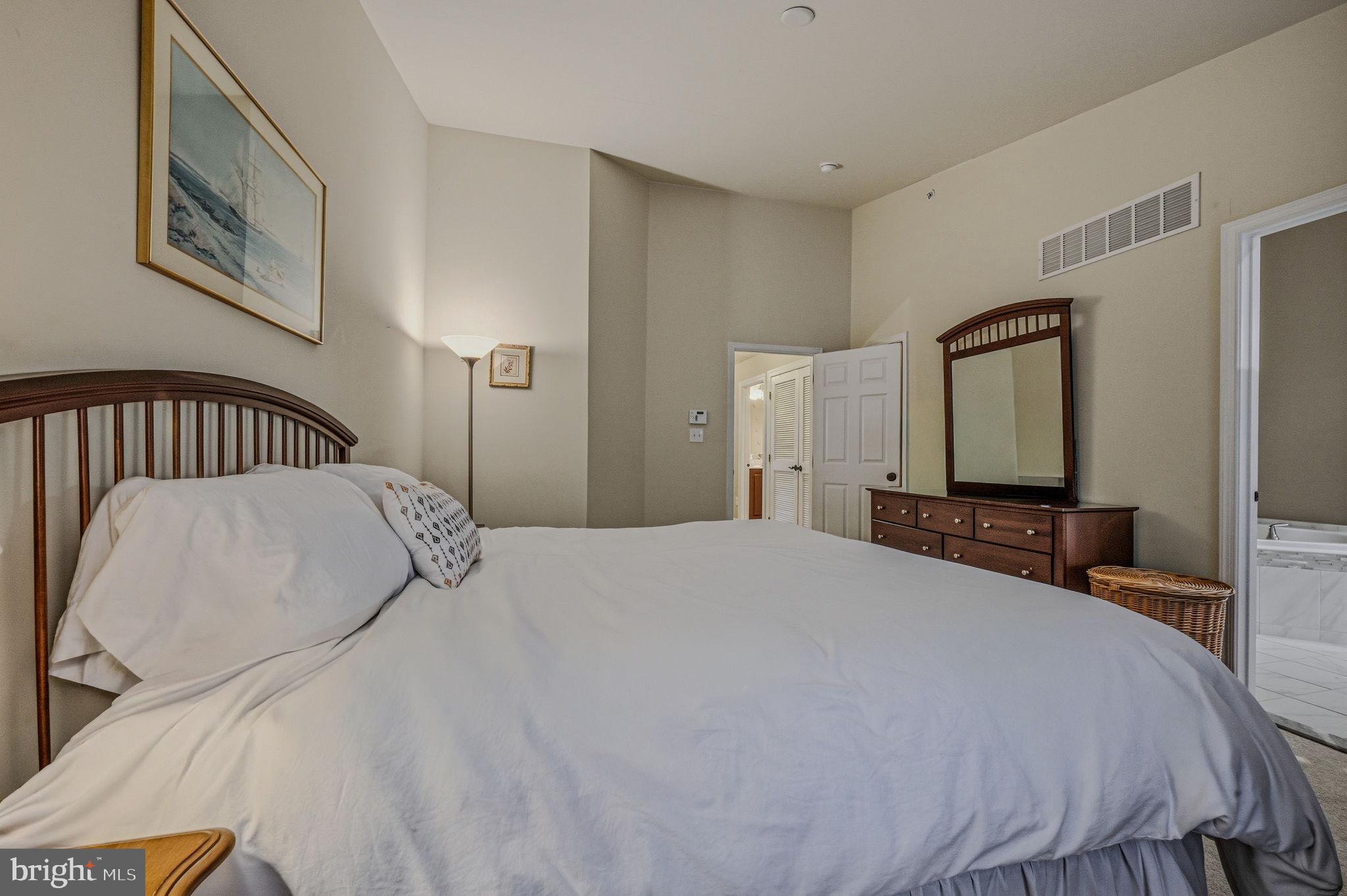 RAVENSCLIFF - Residential