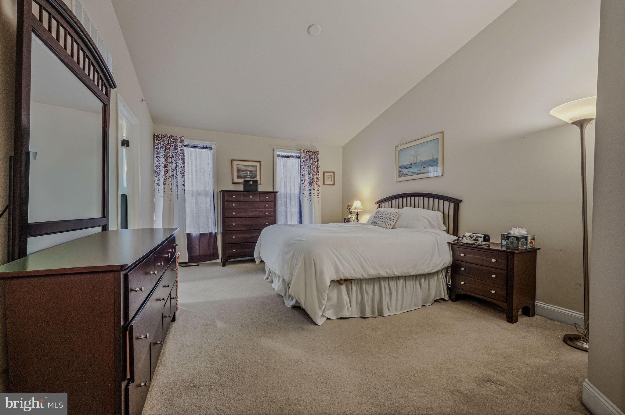 RAVENSCLIFF - Residential