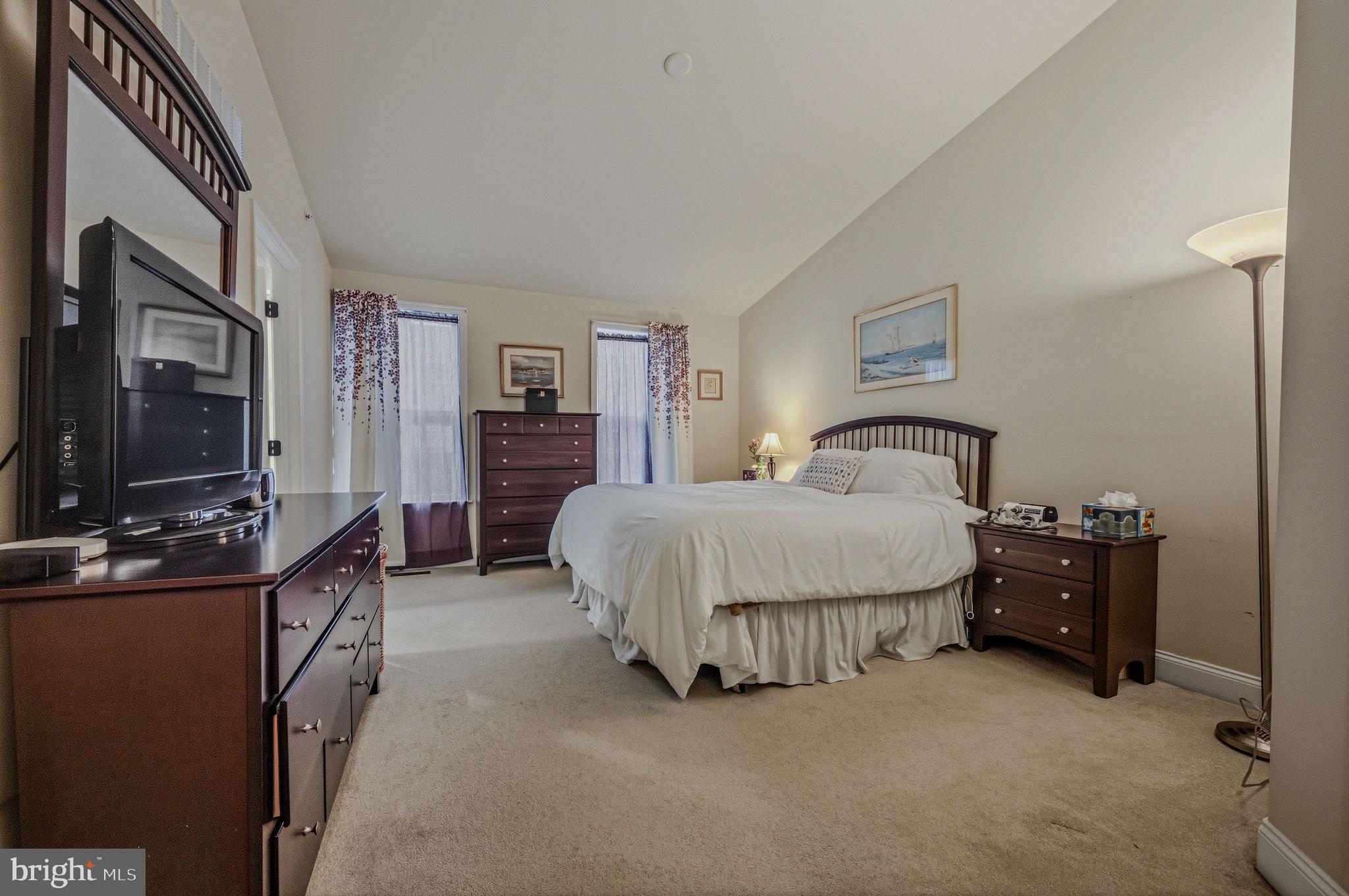 RAVENSCLIFF - Residential