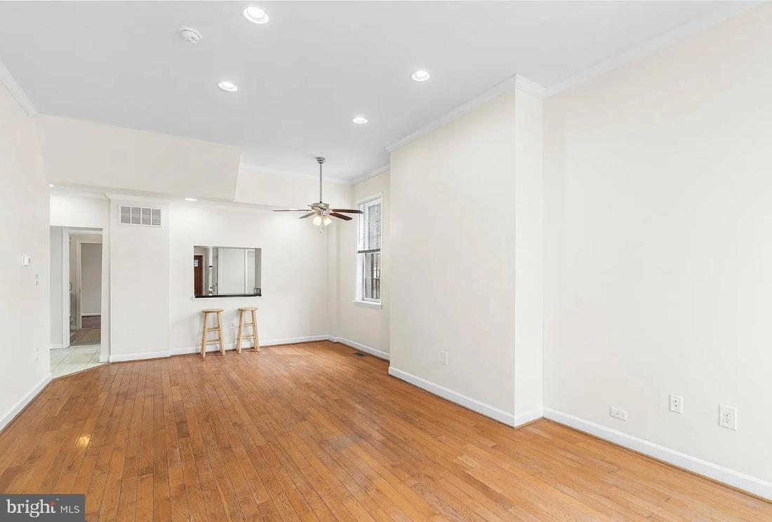 UPTON - Residential Lease