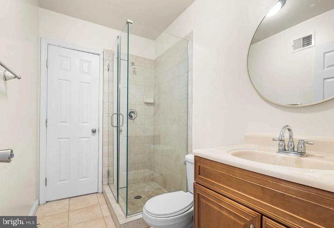 UPTON - Residential Lease