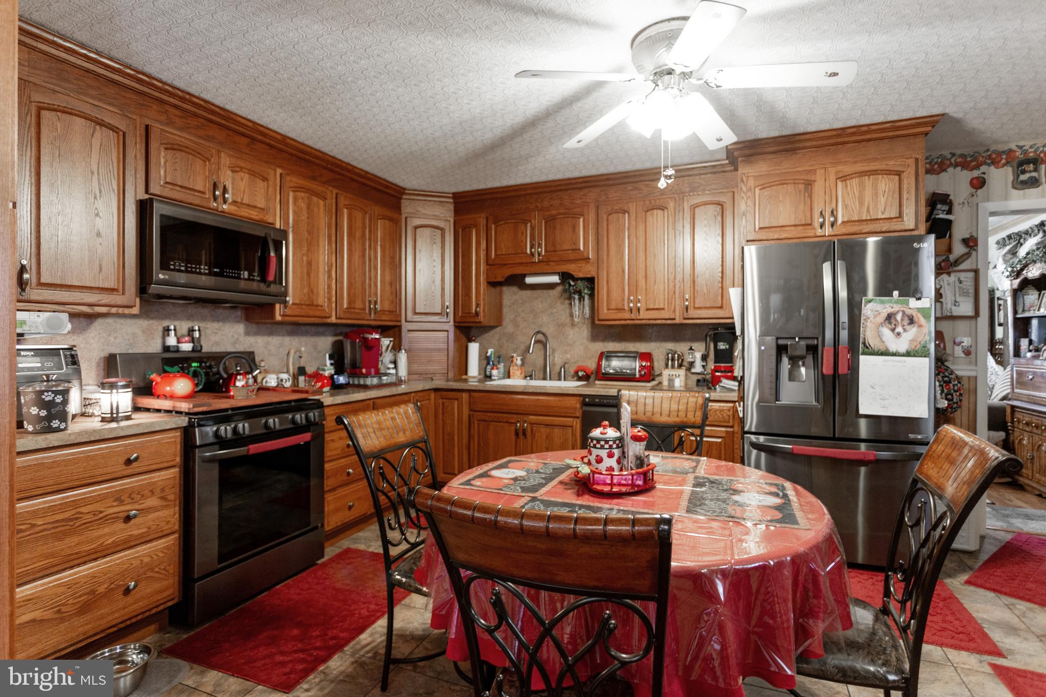 BACK RIVER HIGHLANDS - Residential